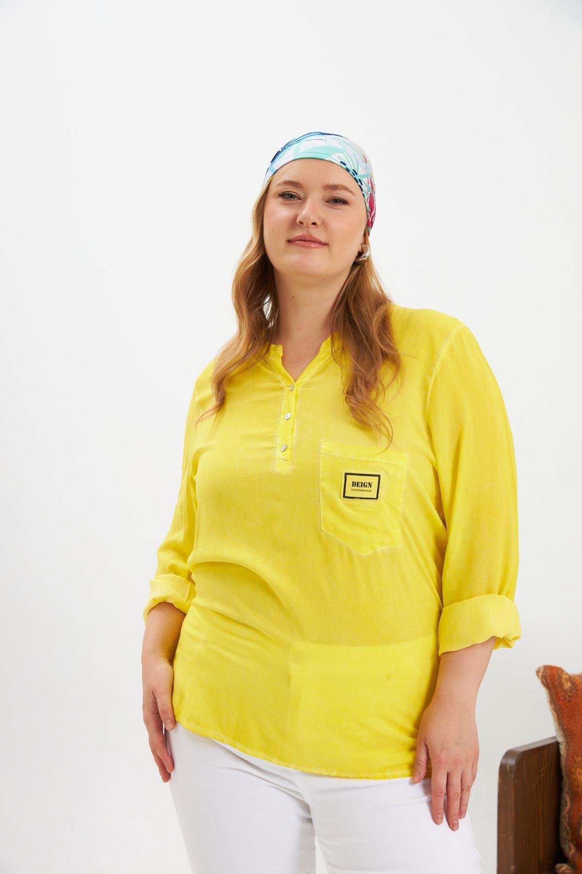 Arma Detaylı Büyük Beden Yıkamalı Bluz Sarı