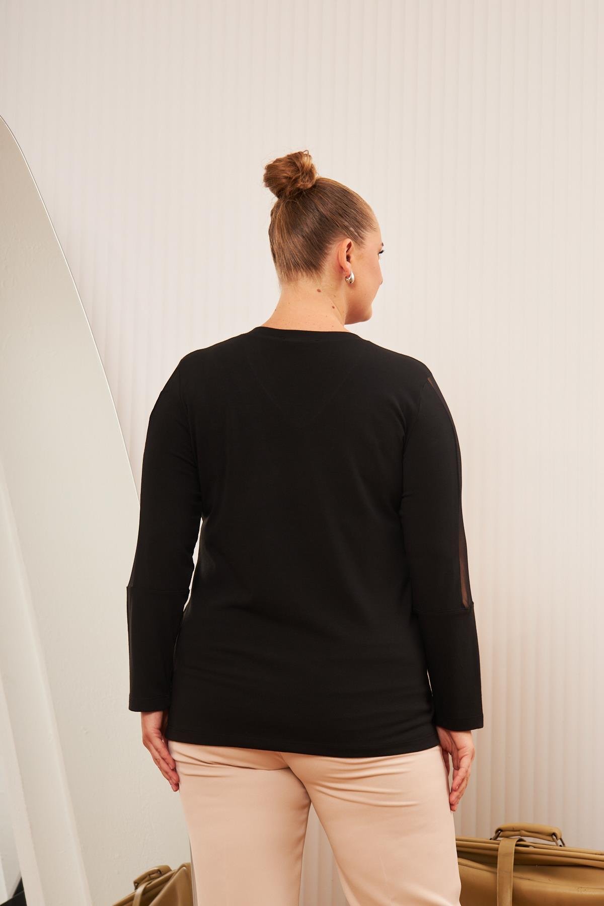 Büyük Beden Tül Garnili Taşlı Triko Bluz Siyah