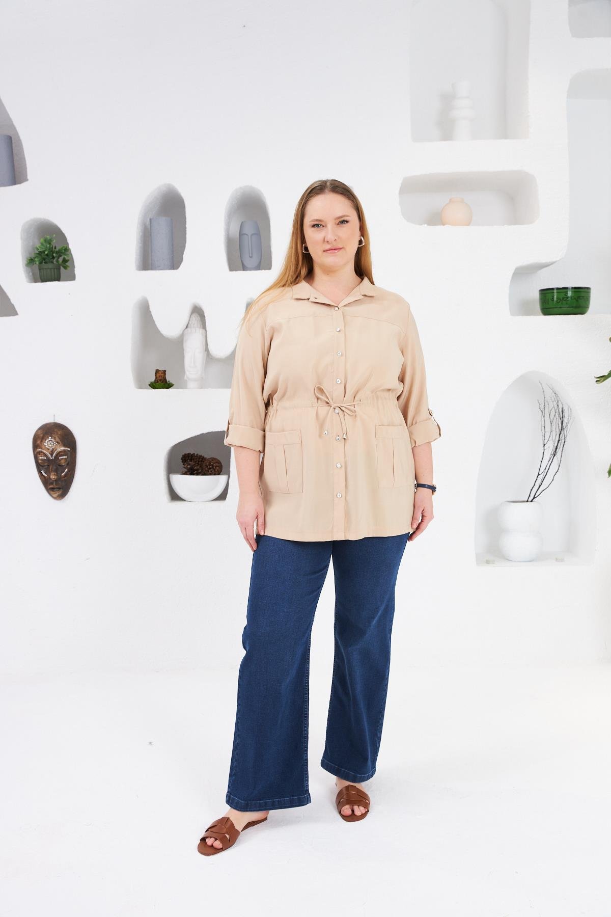 Bel Bağcıklı Cep Detaylı Büyük Beden Ceket Krem