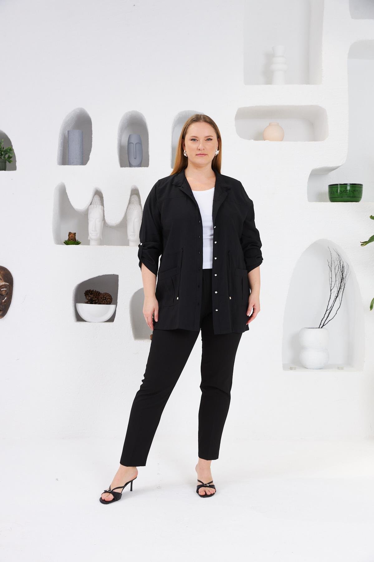 Bel Bağcıklı Cep Detaylı Büyük Beden Ceket Siyah