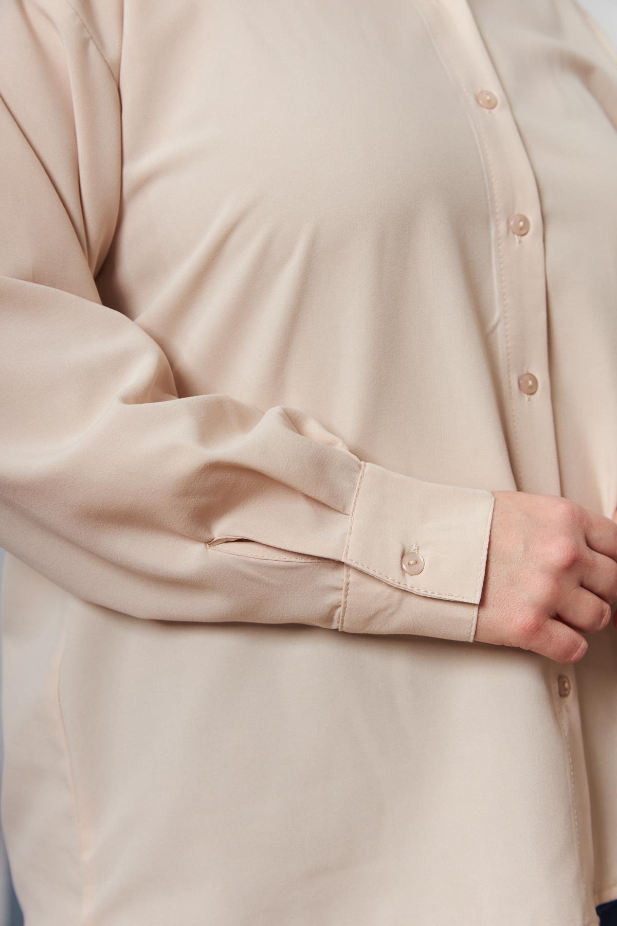 Büyük Beden Dökümlü Uzun Kol Gömlek Krem