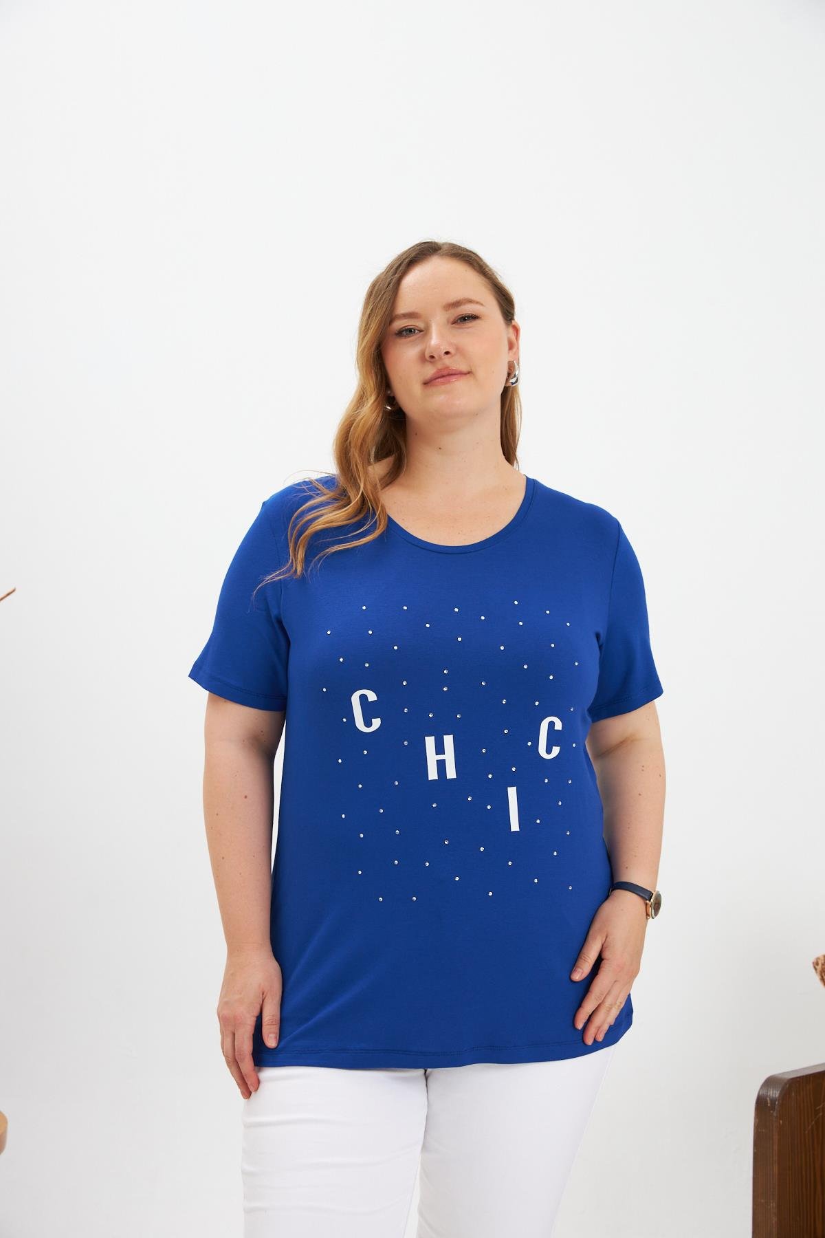 Büyük Beden Taş Detay Baskılı Tişört Saks