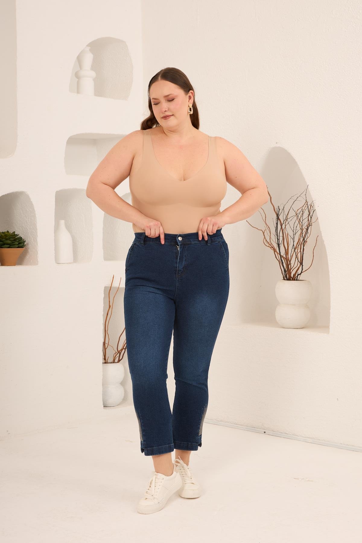 Büyük Beden Taş Detay Denim Pantolon Lacivert - RMG