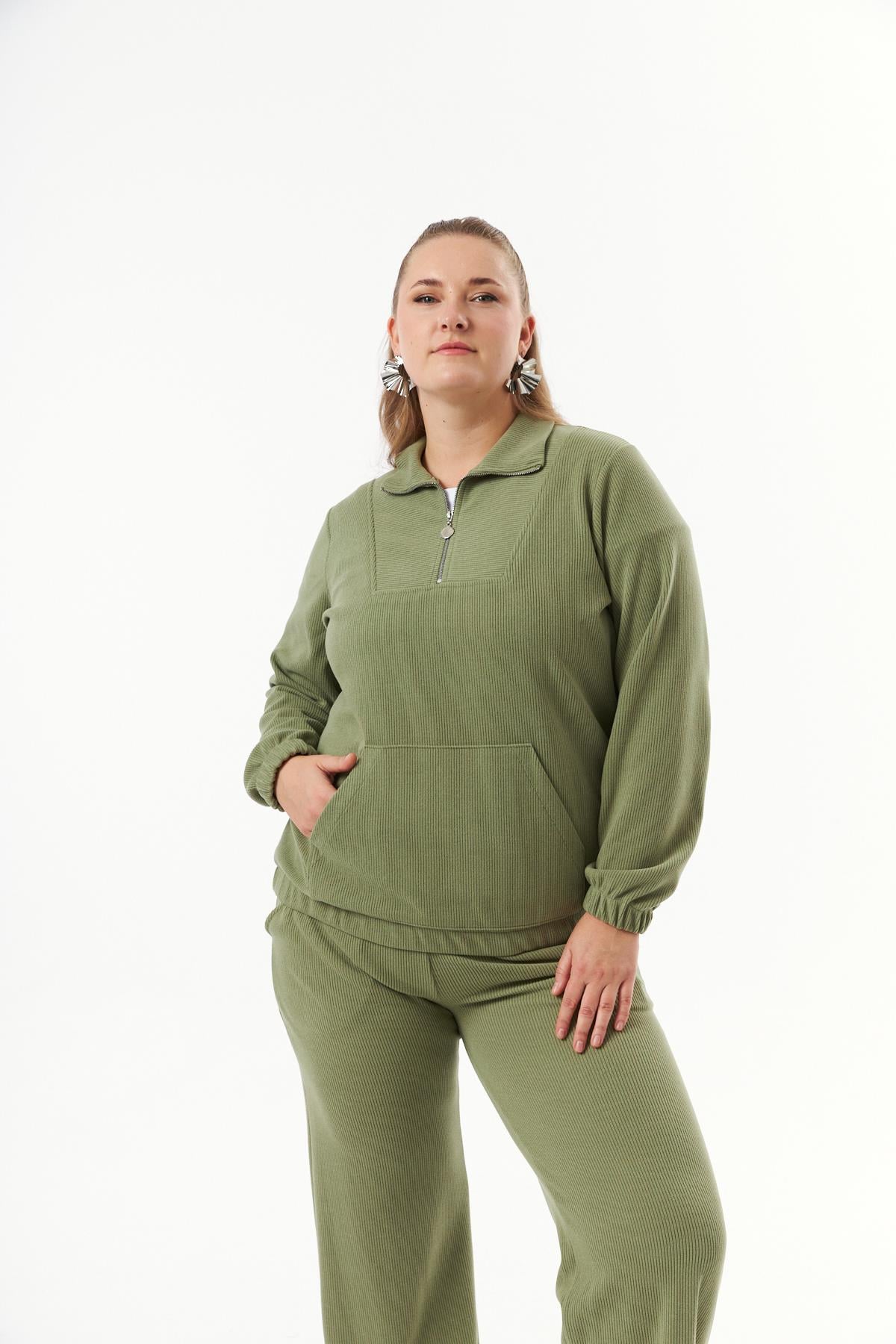 Büyük Beden Yakası Fermuarlı Sweatshirt Haki