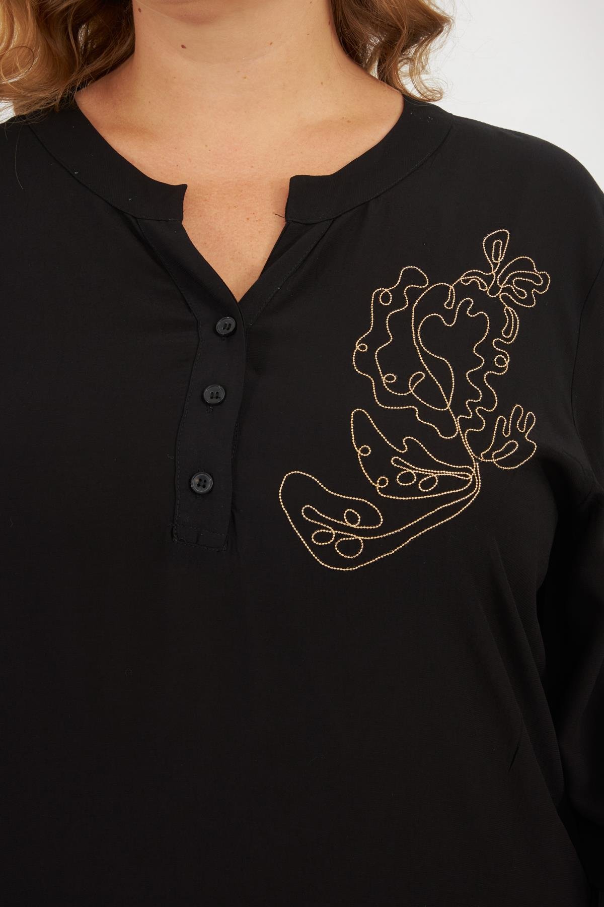 Büyük Beden Zincir İşlemeli Bluz Siyah