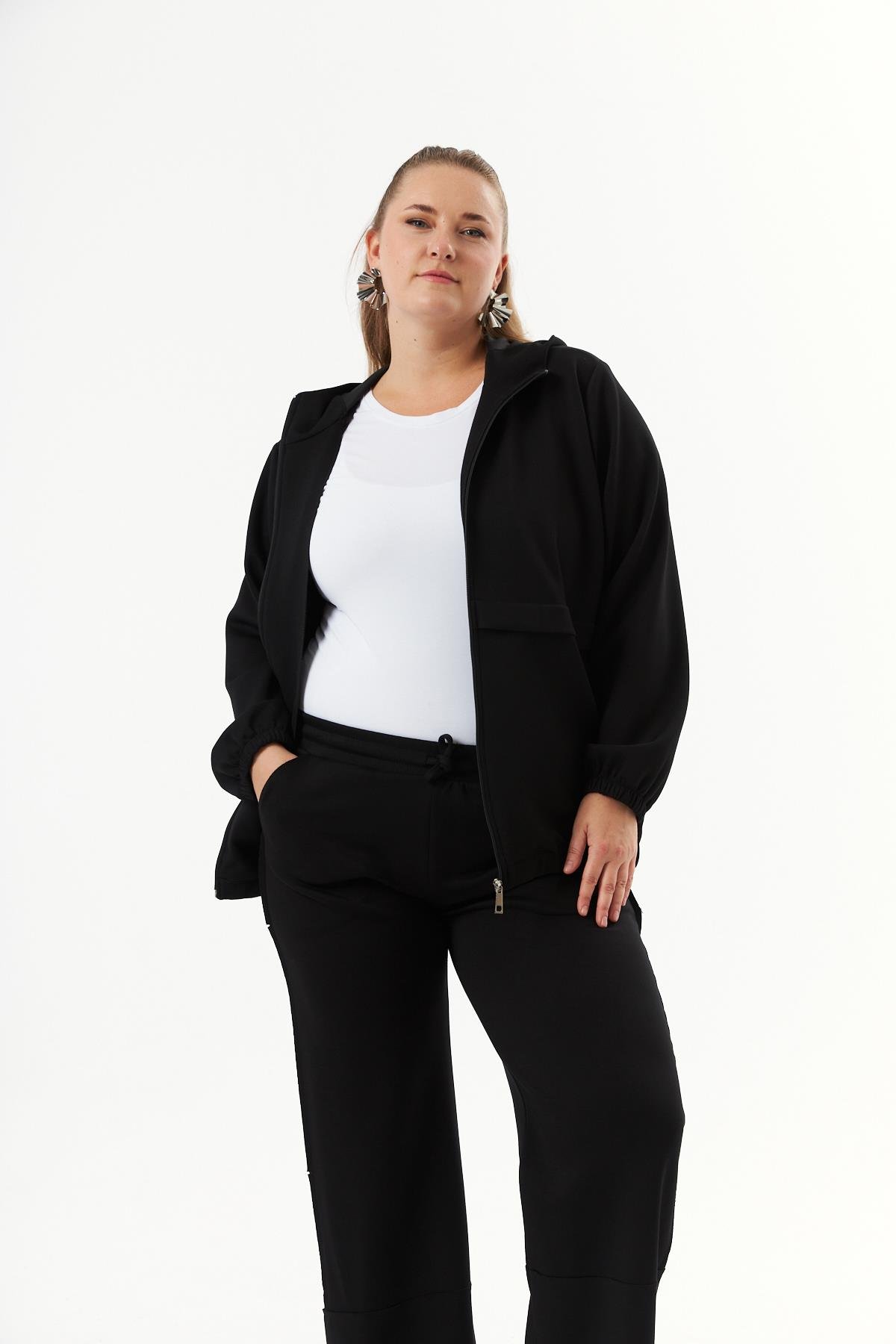 Büyük Beden Kapüşon ve Fermuarlı Sweatshirt Siyah