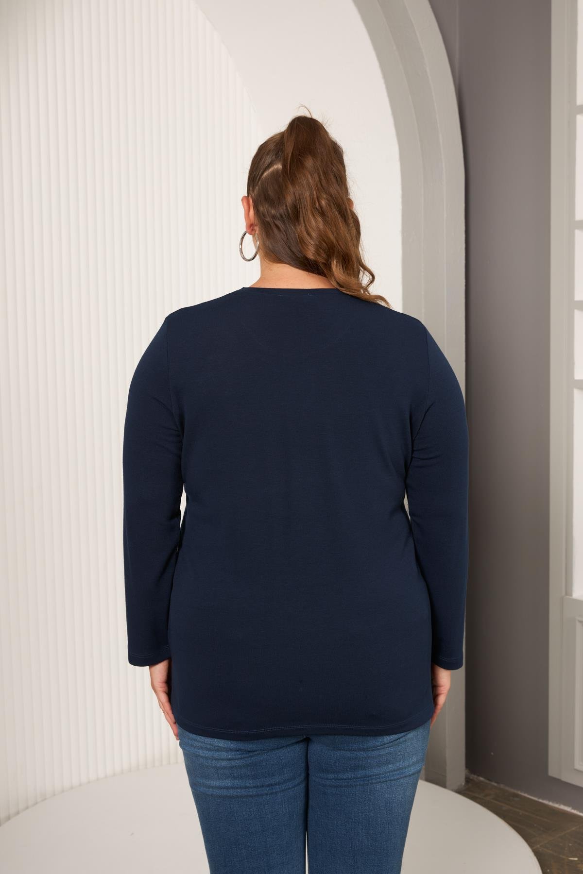 Çember Taş İşlemeli Büyük Beden Bluz Lacivert