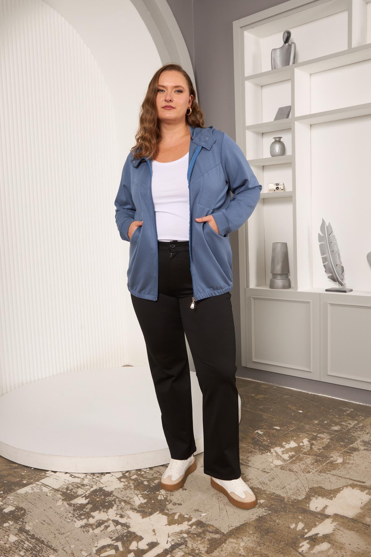 Cep Detaylı Büyük Beden Sweatshirt İndigo