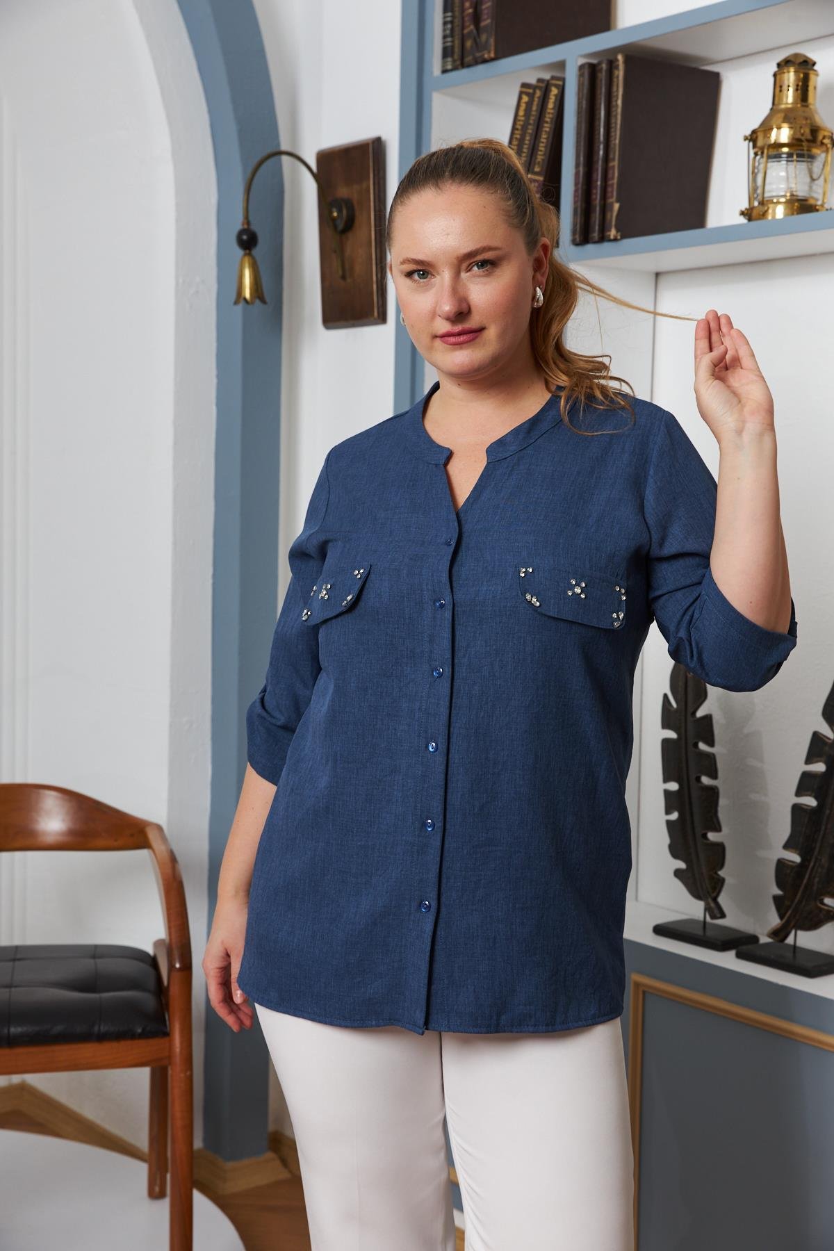 Cep Kapak Taş Detaylı Büyük Beden Gömlek İndigo