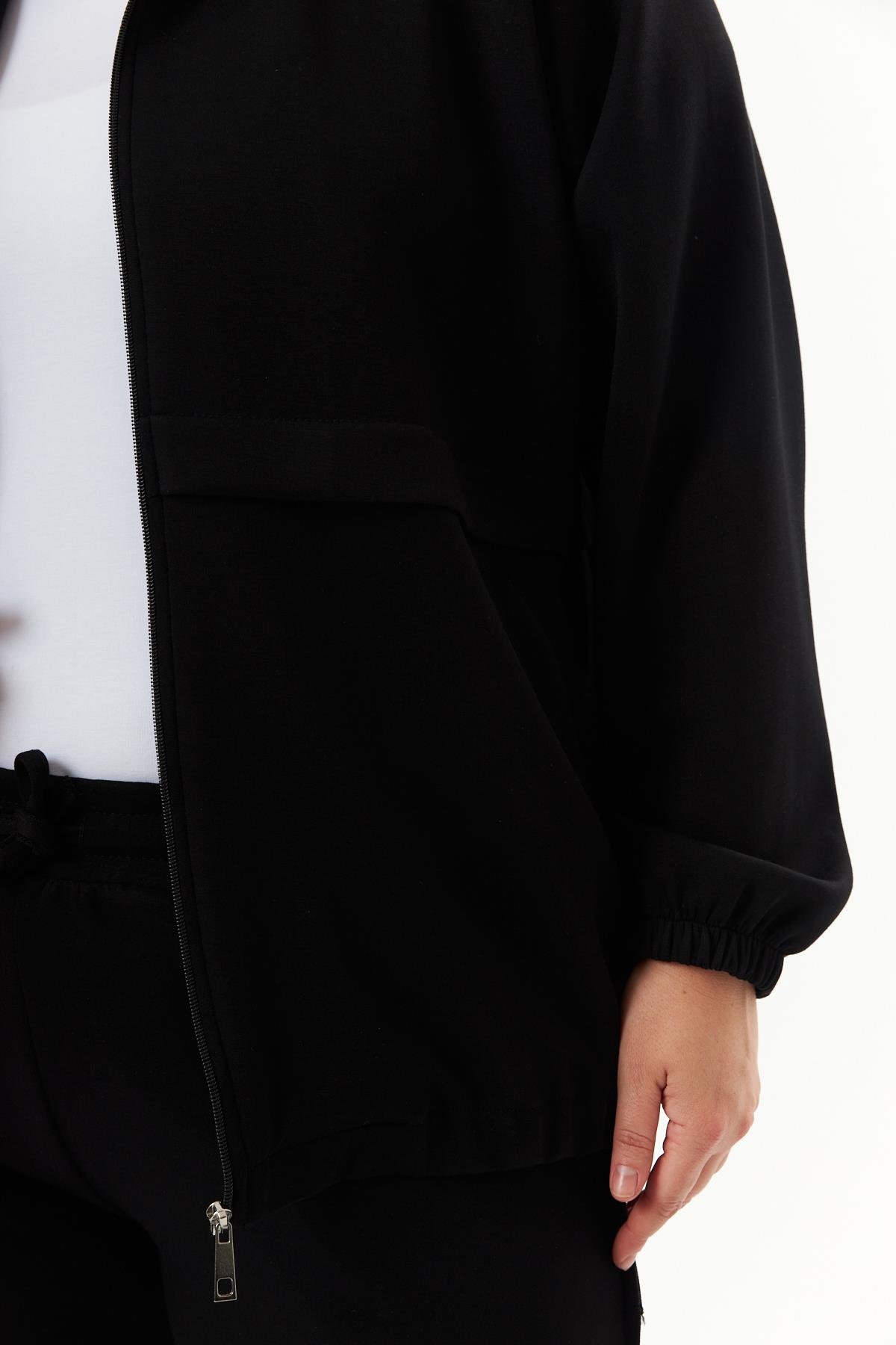 Büyük Beden Kapüşon ve Fermuarlı Sweatshirt Siyah