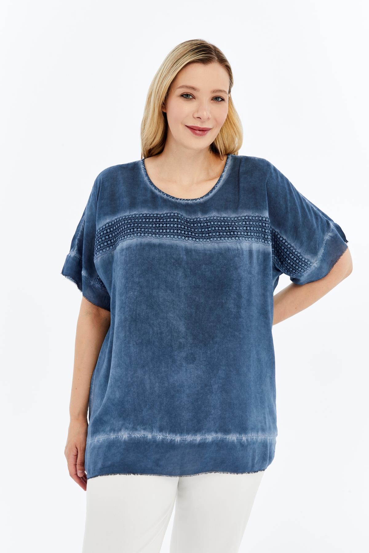 Dantel Detaylı Büyük Beden Yıkamalı Bluz İndigo