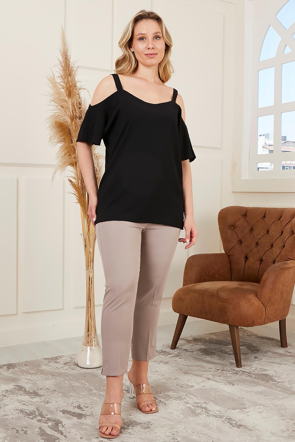 Rmg Askılı Büyük Beden Siyah Bluz