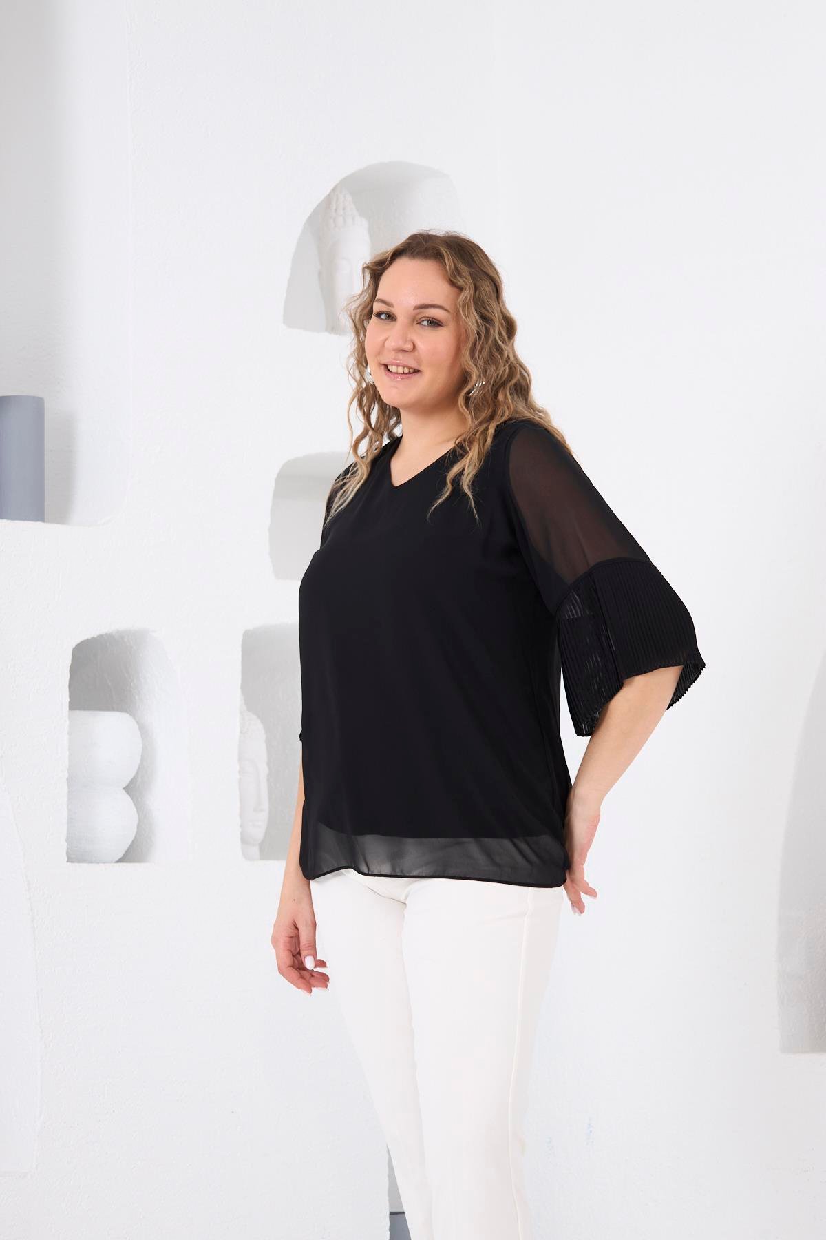Rmg Kolları Piliseli Büyük Beden Siyah Bluz