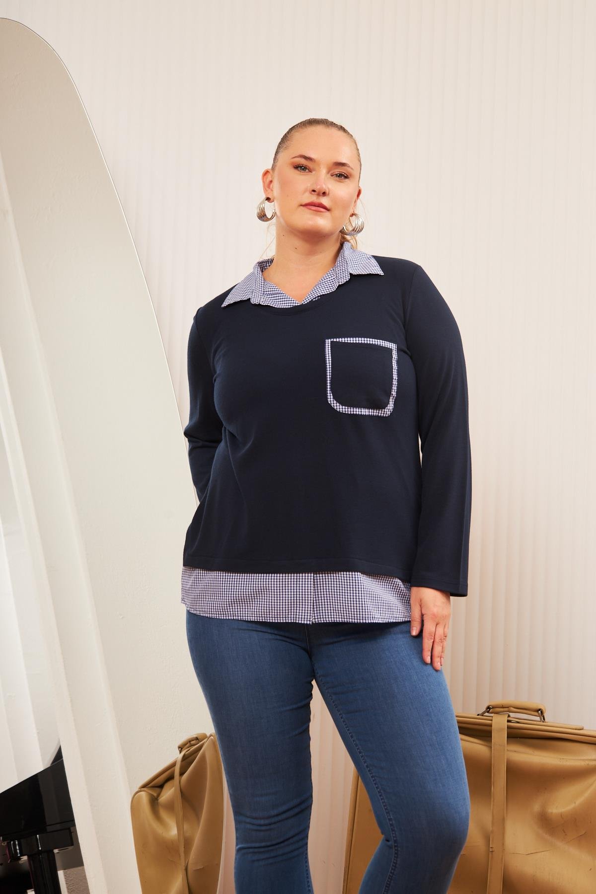 Rmg Cep Detaylı Ekoseli Büyük Beden Lacivert Gömlek Bluz