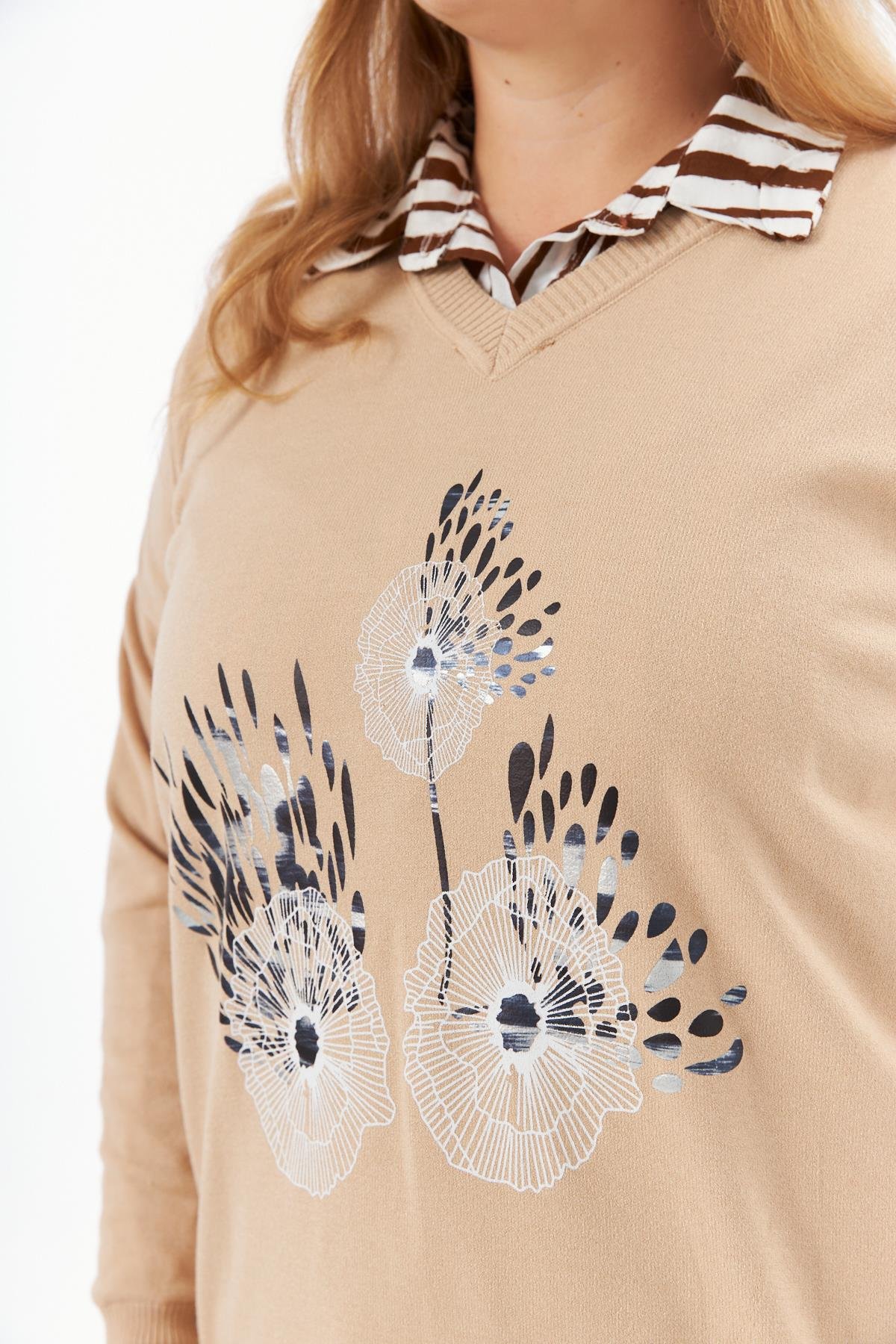 V YAKA BASKILI TRİKO  1-2