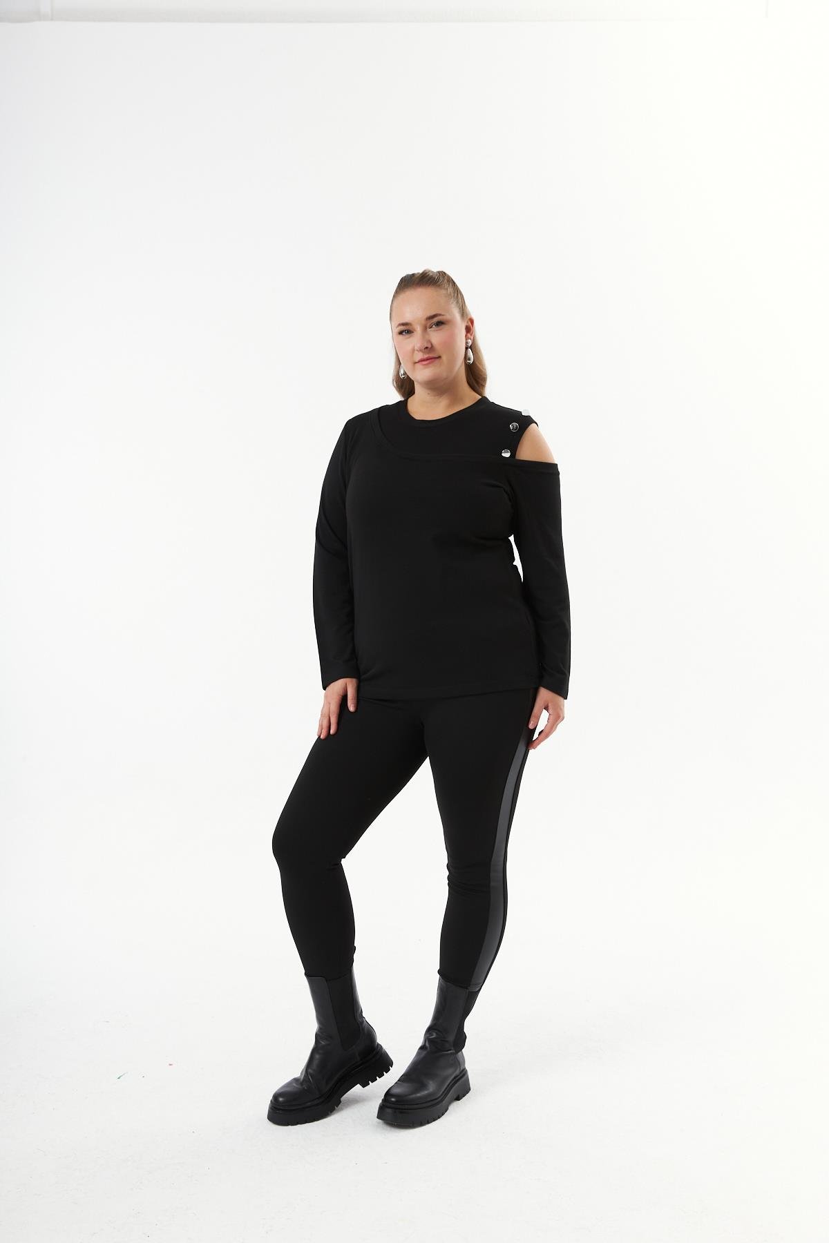 Büyük Beden Omuz Detay Örme Bluz Siyah