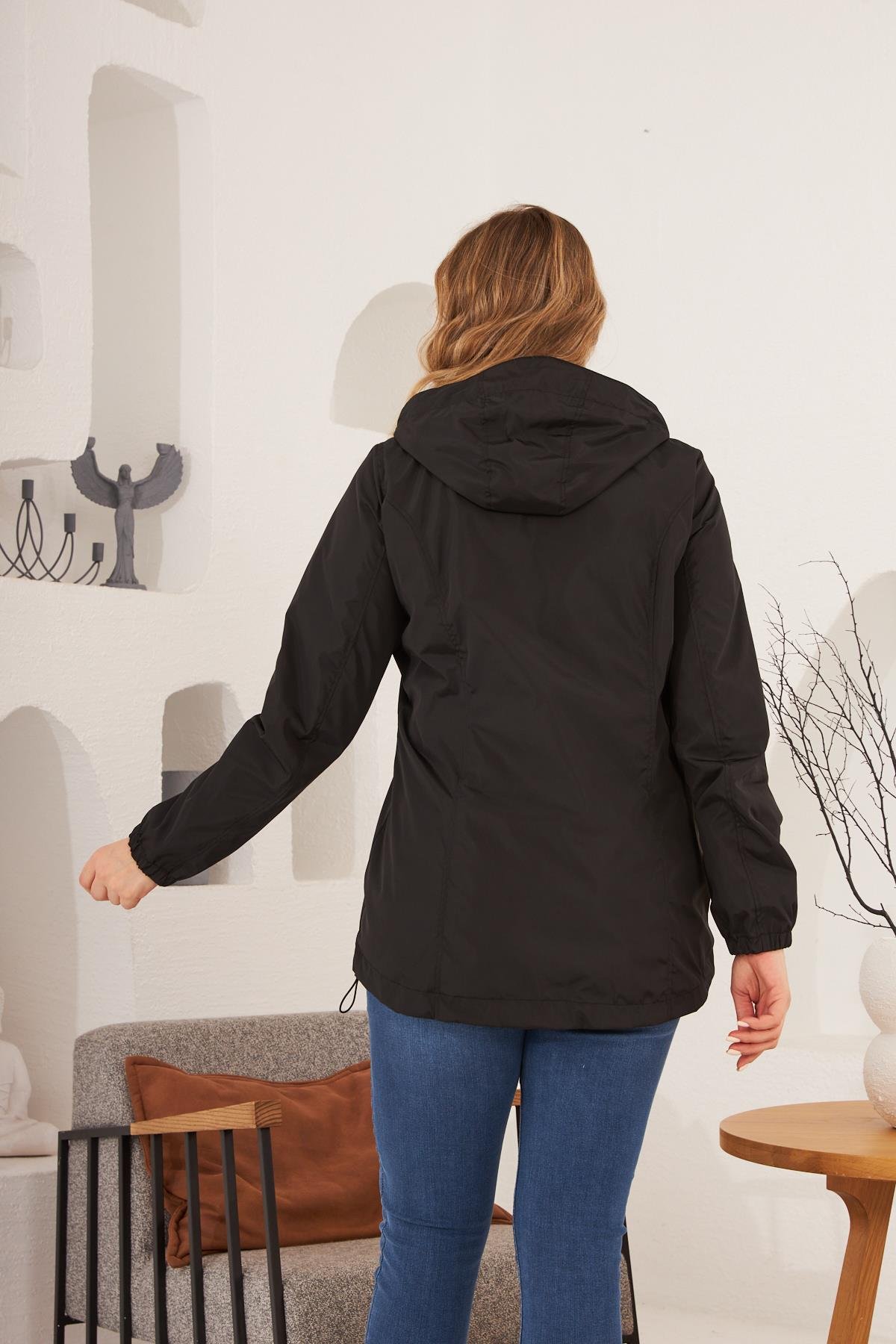 Rmg Bel Bağcık Detaylı Kolları Lastikli  Büyük Beden Siyah Trençkot