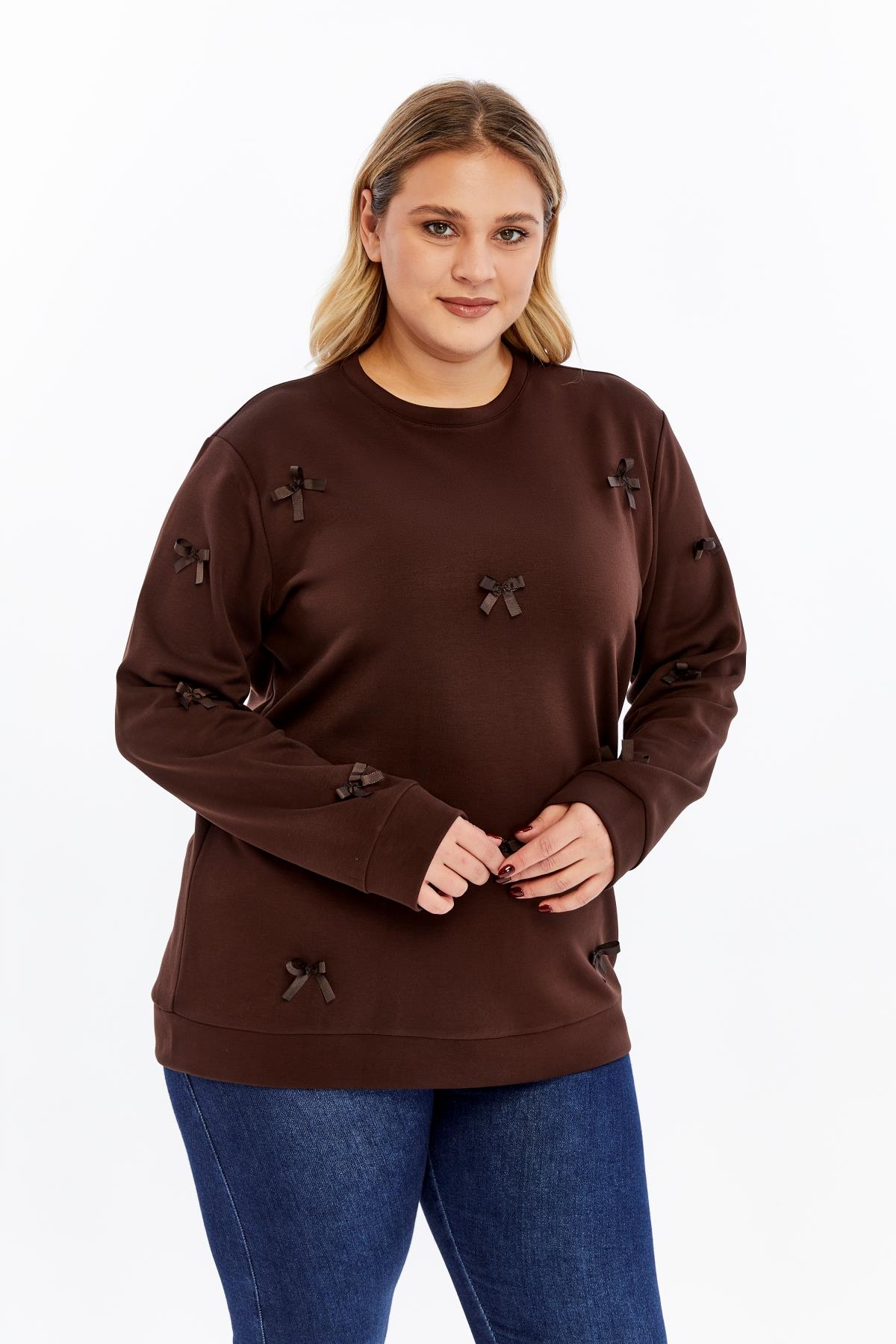 Fiyonk Detaylı Büyük Beden Sweatshirt Kahve