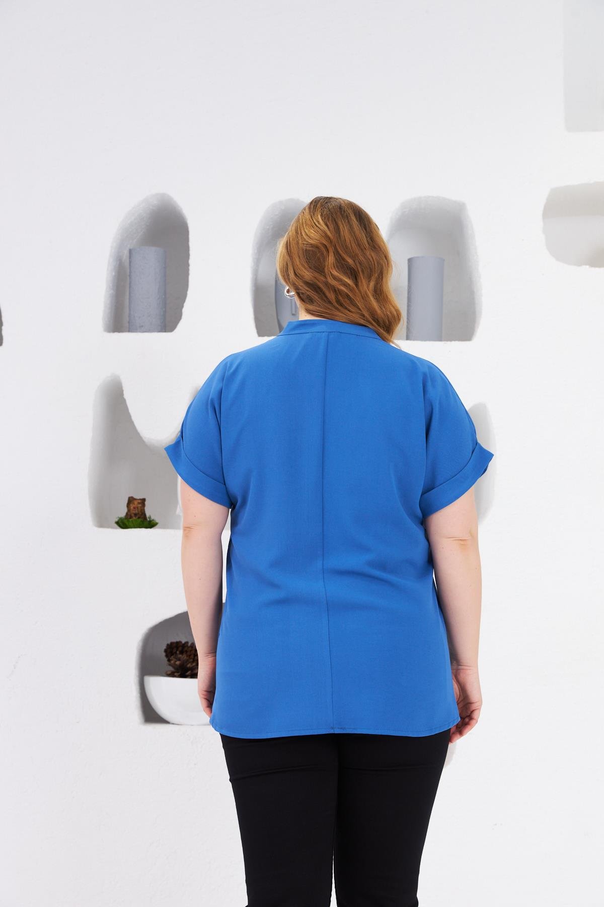 Fiyonk Düğme Detaylı Büyük Beden Bluz İndigo