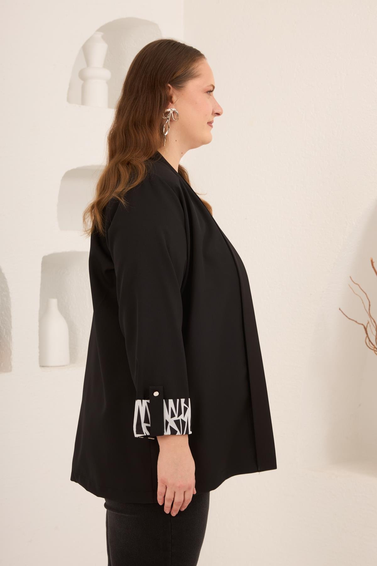 Geometrik Desenli Kadın Büyük Beden Atlet Ceket Takım Siyah - RMG