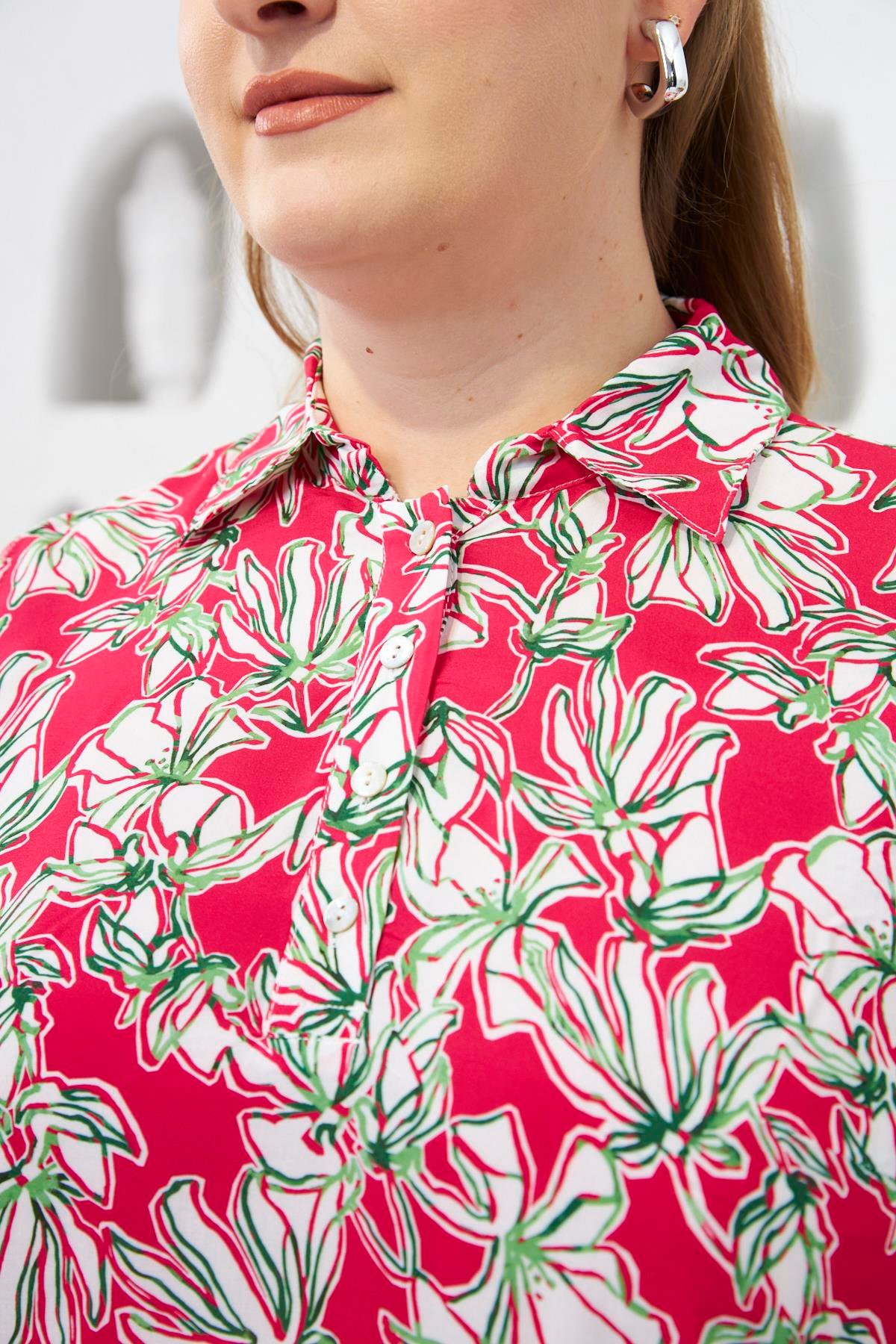 Gömlek Yaka Desenli Sıfır Kol Büyük Beden Bluz Fuşya