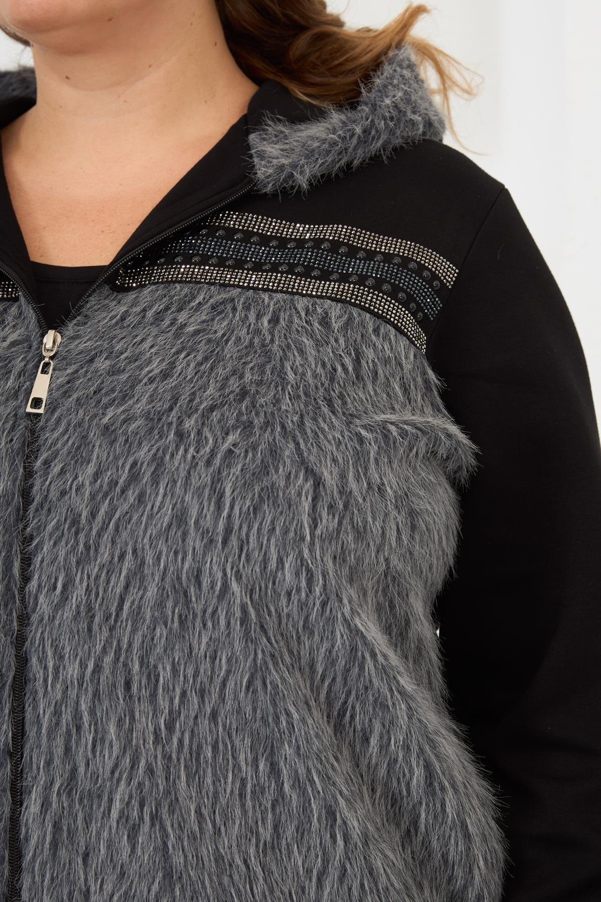 Kaşe Garnili Taşlı Büyük Beden Eşofman Üstü Siyah