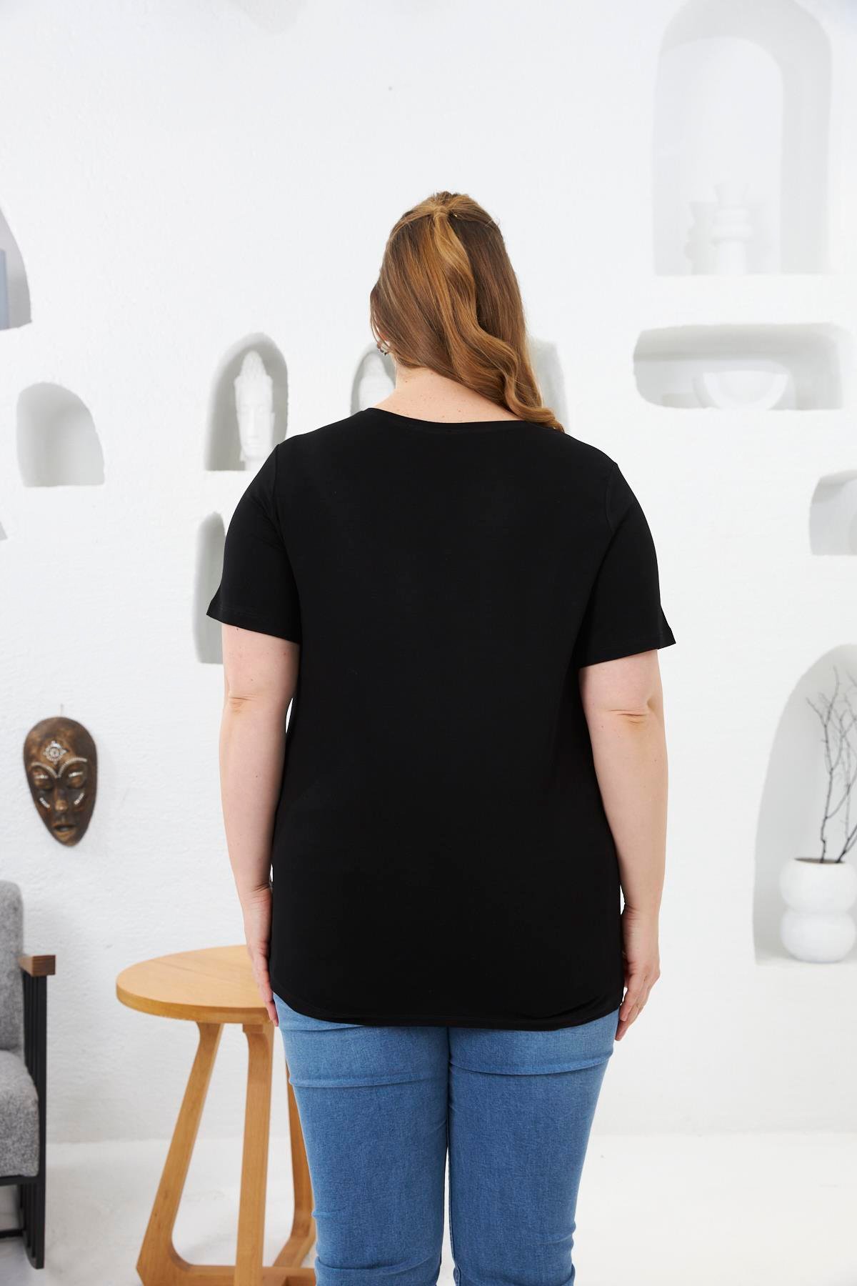 Kelebek Taş Baskılı Büyük Beden Tişört Siyah