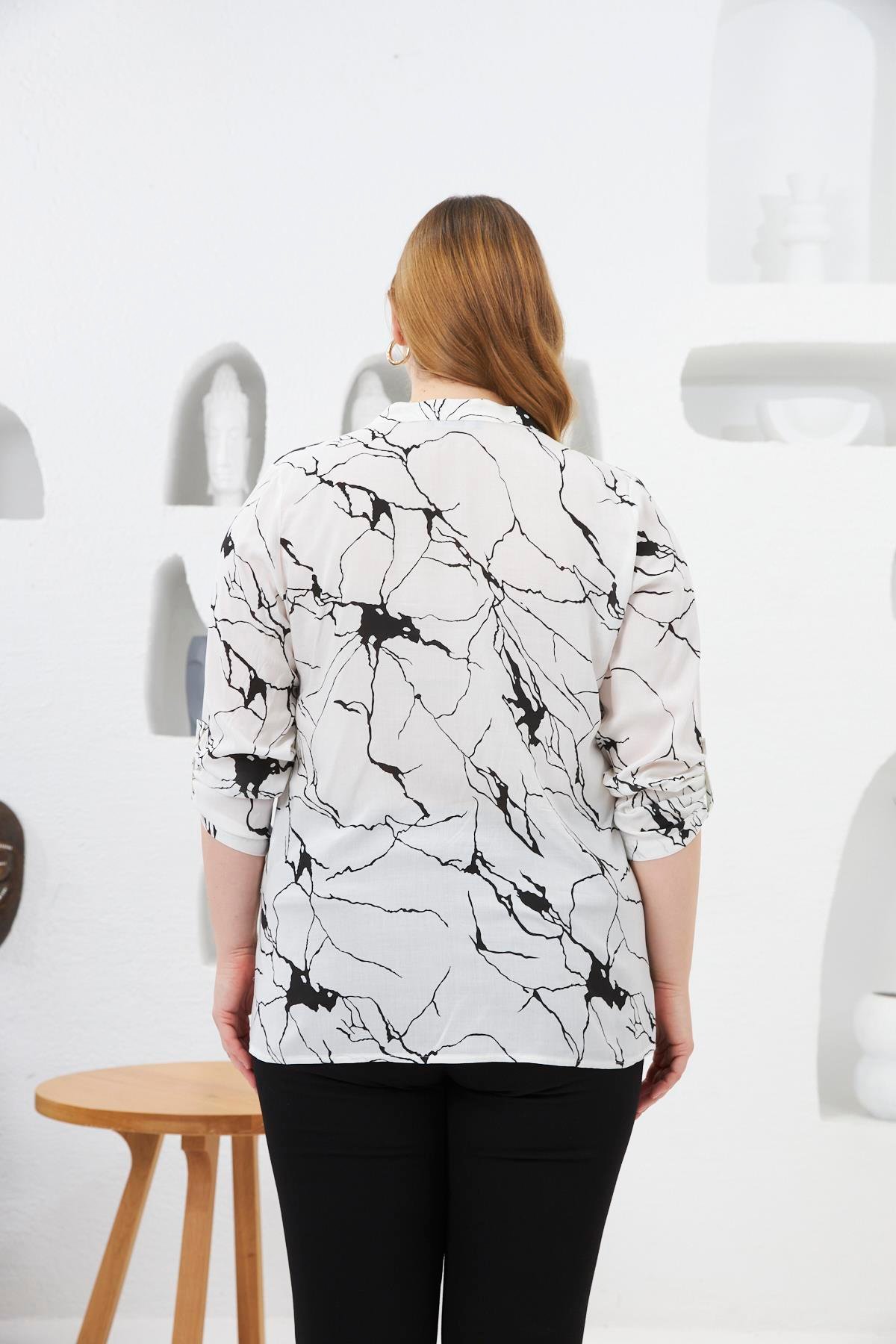 Kol Apolet Detaylı Büyük Beden Hakim Yaka Gömlek Ekru