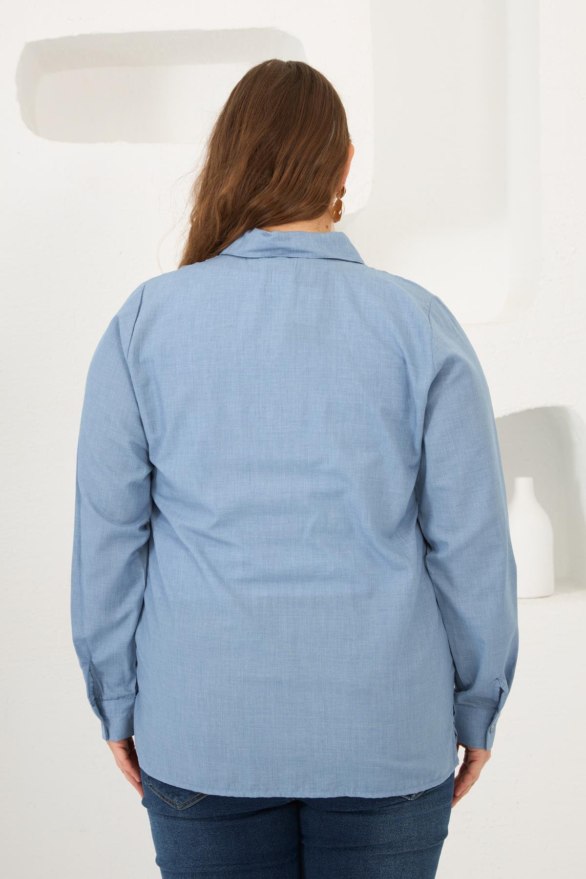Ön Taş Detaylı Büyük Beden Gömlek Mavi