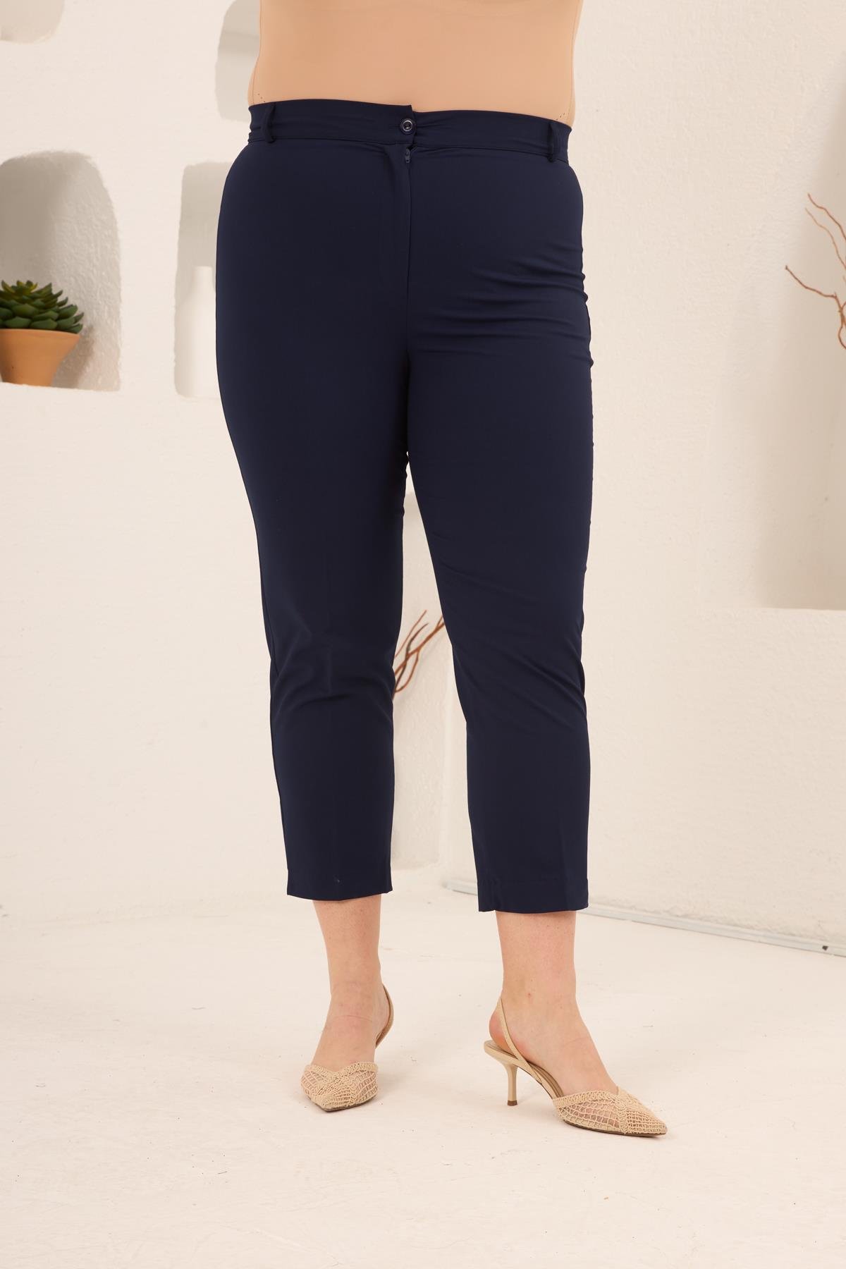 Paça Yırtmaçlı Büyük Beden Gabardin Pantolon Lacivert - RMG