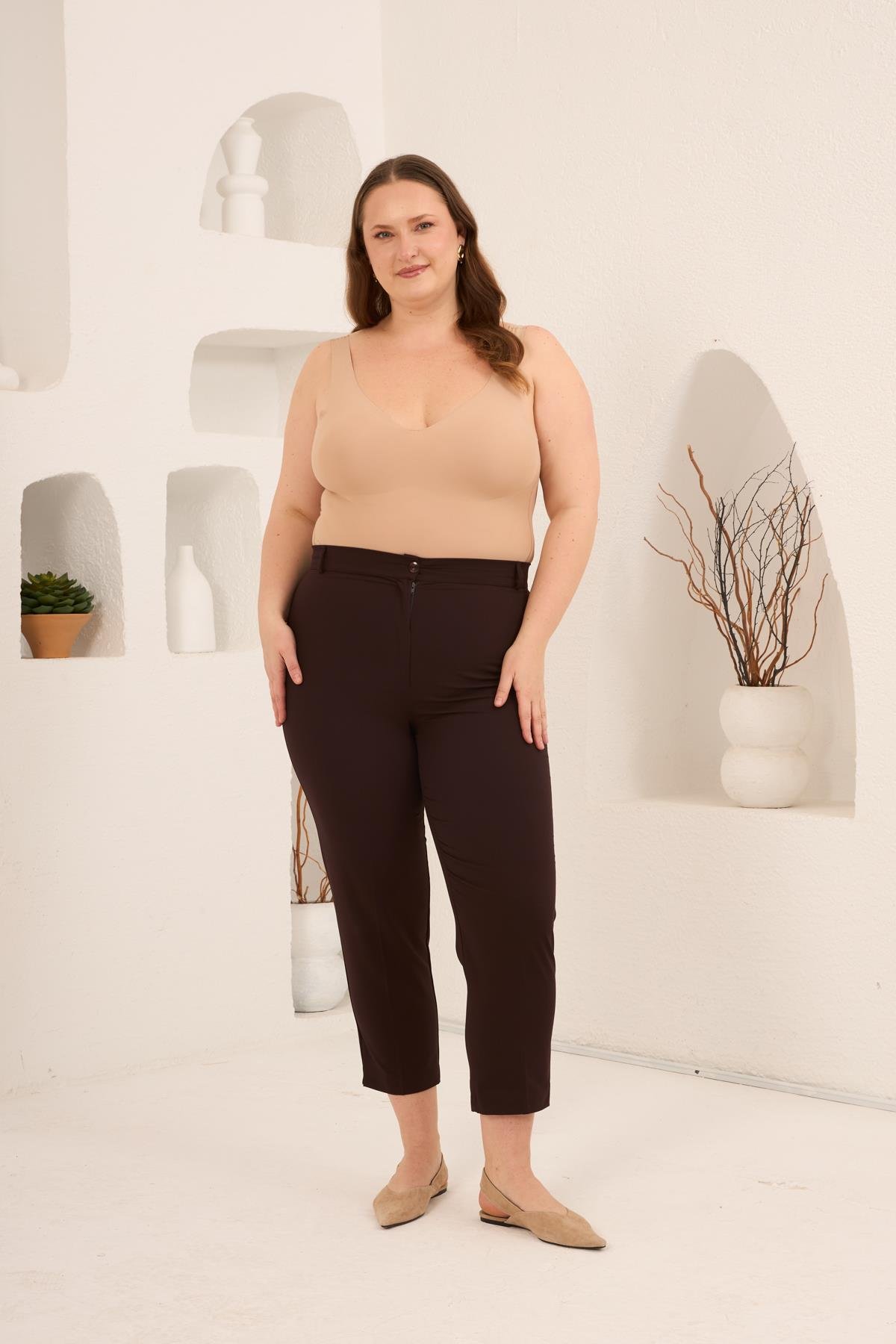 Paça Yırtmaçlı Büyük Beden Gabardin Pantolon Kahve - RMG