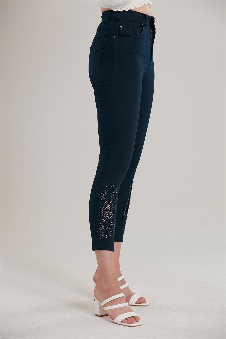 PANTOLON    38-44