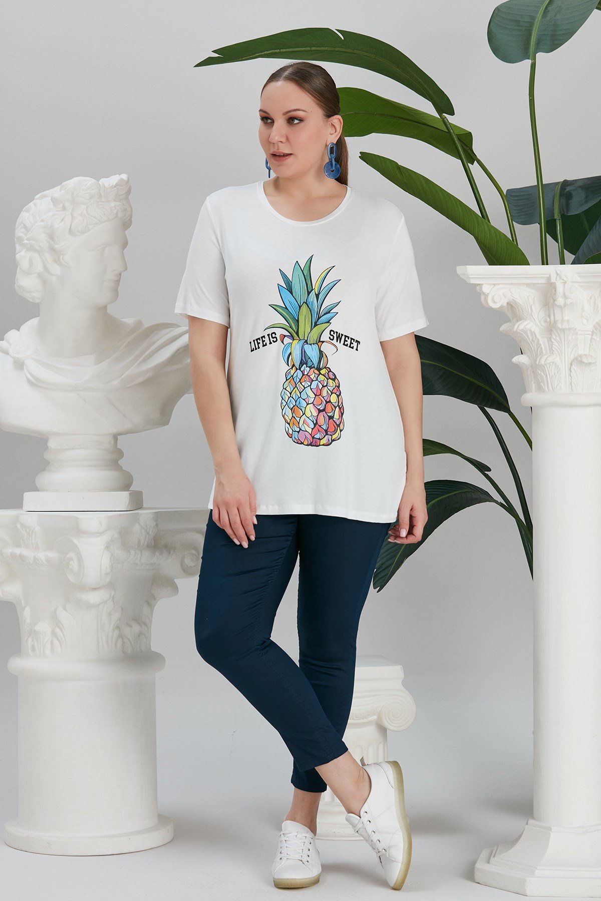 Rmg Ananas Baskılı Ekru Büyük Beden Tişört
