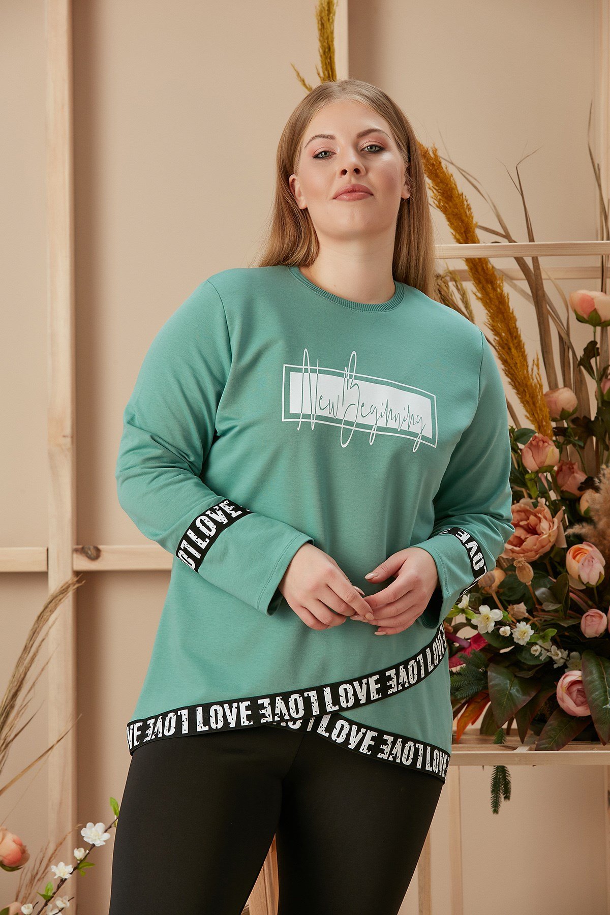 Rmg Asimetrik Şerit Detaylı Baskılı Büyük Beden Yosun Sweatshirt