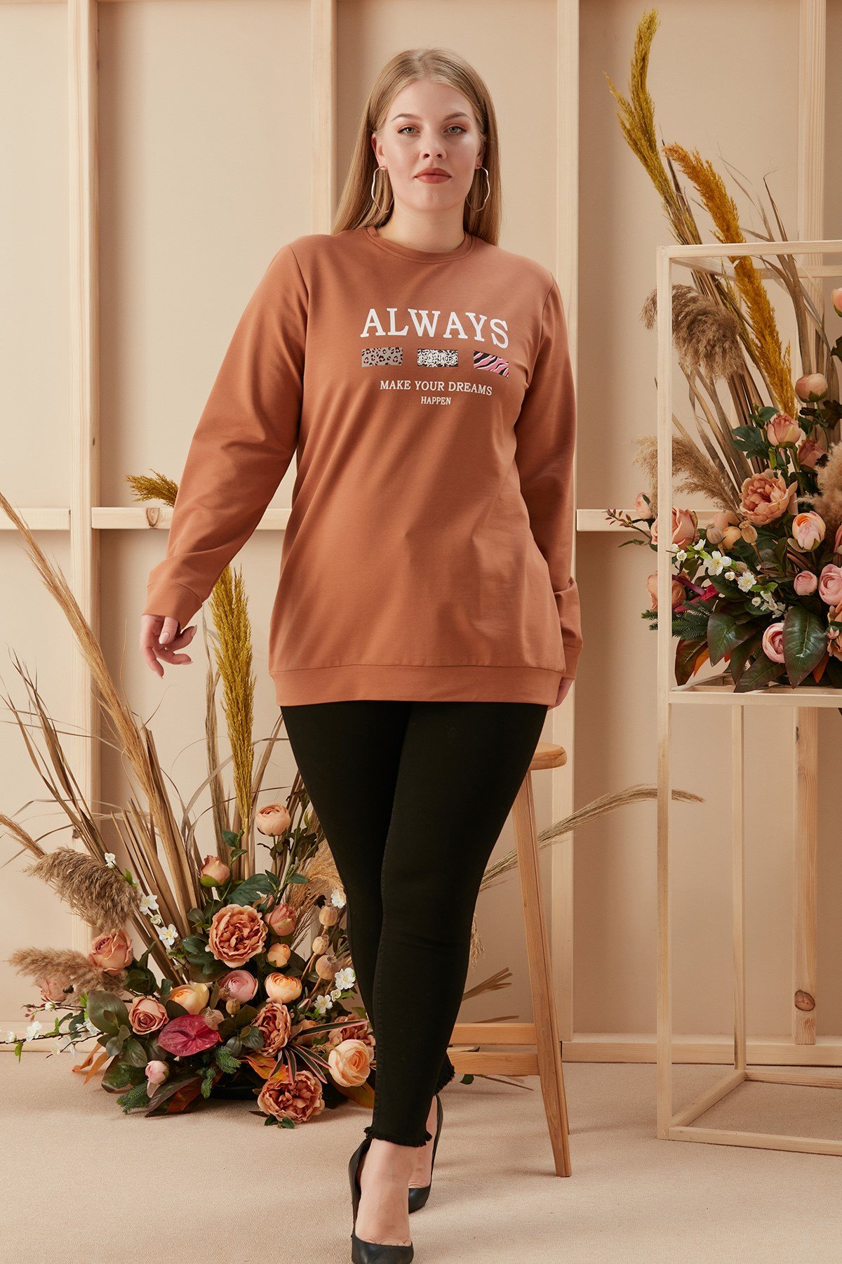 Rmg Baskılı Büyük Beden Camel Sweatshirt