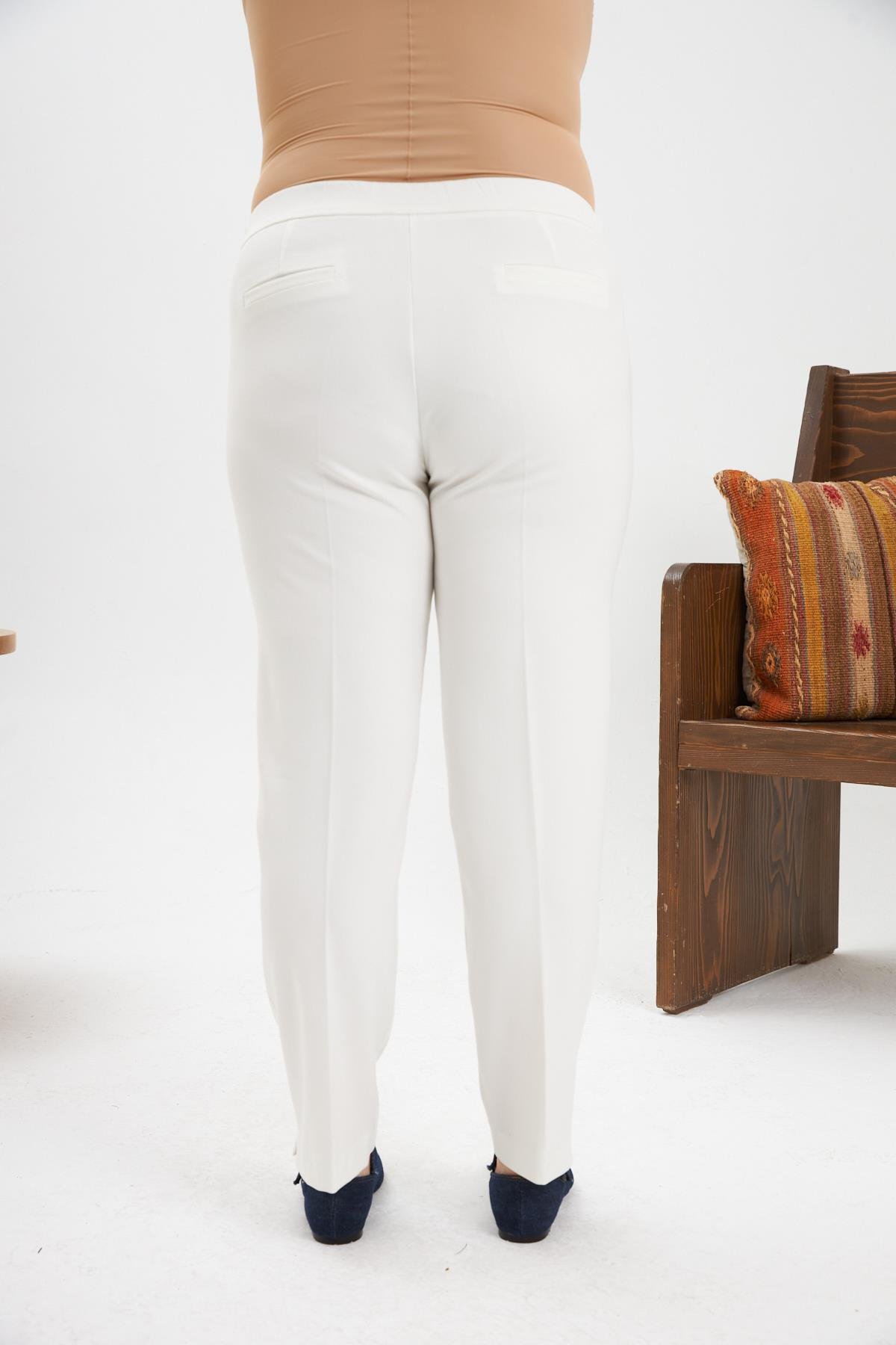 Rmg Bel Lastikli Paça Mini Yırtmaçlı Büyük Beden Ekru Kumaş Pantolon