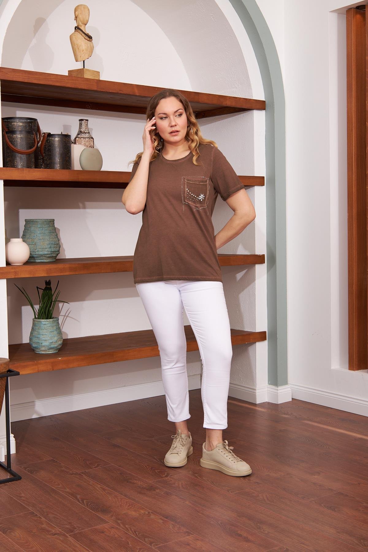 Rmg Cep File ve Taş Detaylı Büyük Beden Vizon Tişört	