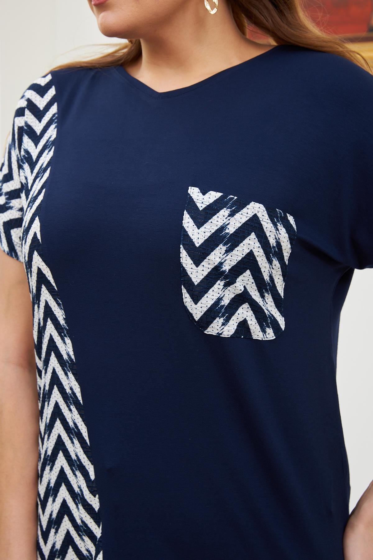 Rmg Cep Ve Kol Garnili Büyük Beden Lacivert Tişört