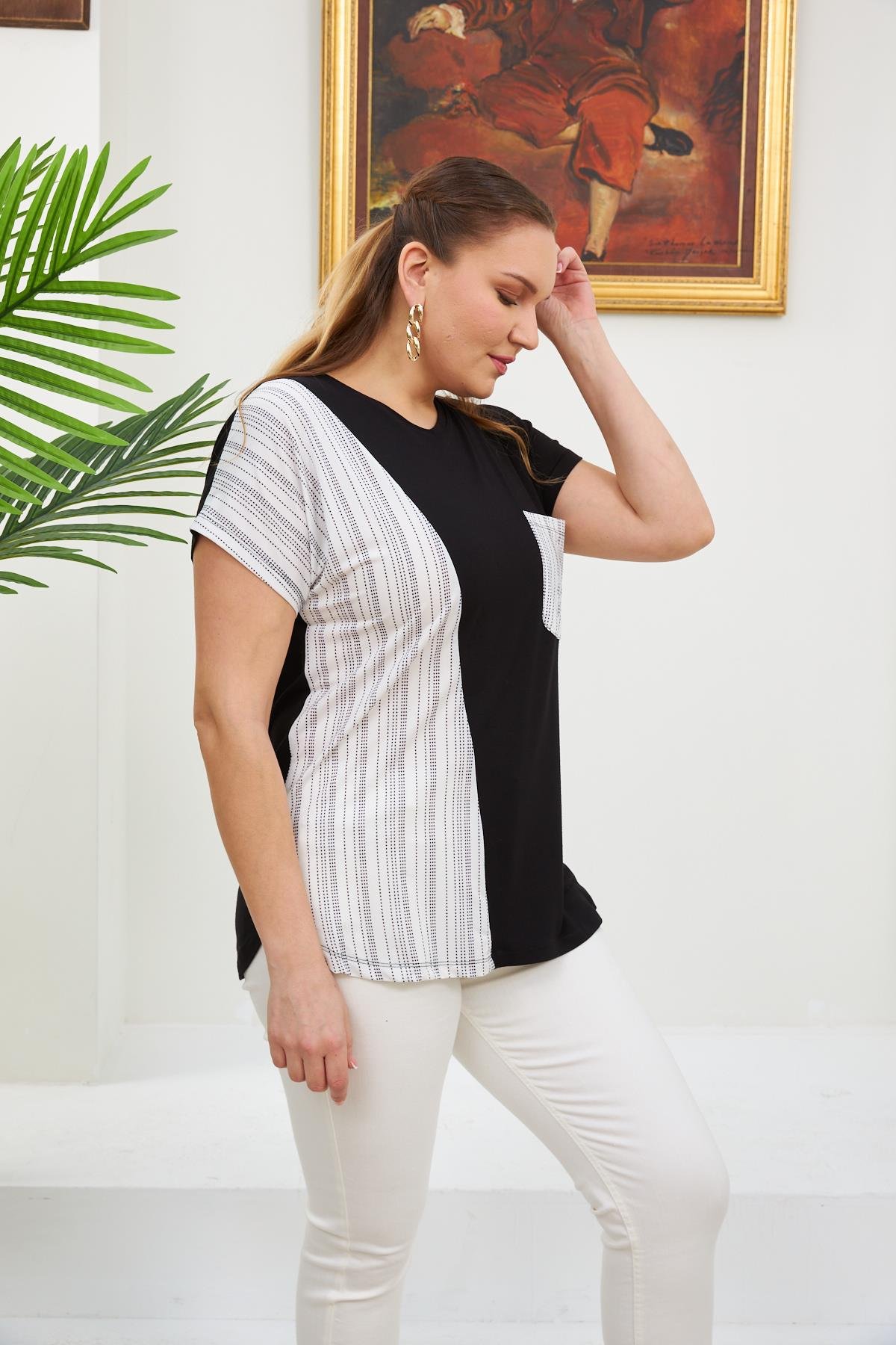 Rmg Cep Ve Kol Garnili Büyük Beden Siyah Tişört