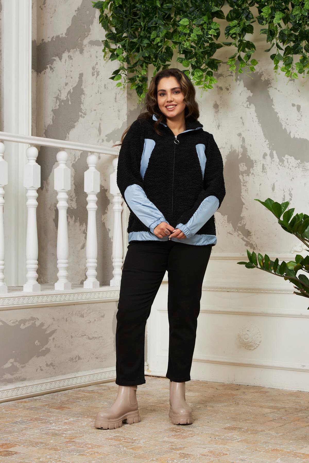 Rmg Garnili Büyük Beden Kıvırcık Siyah Mont