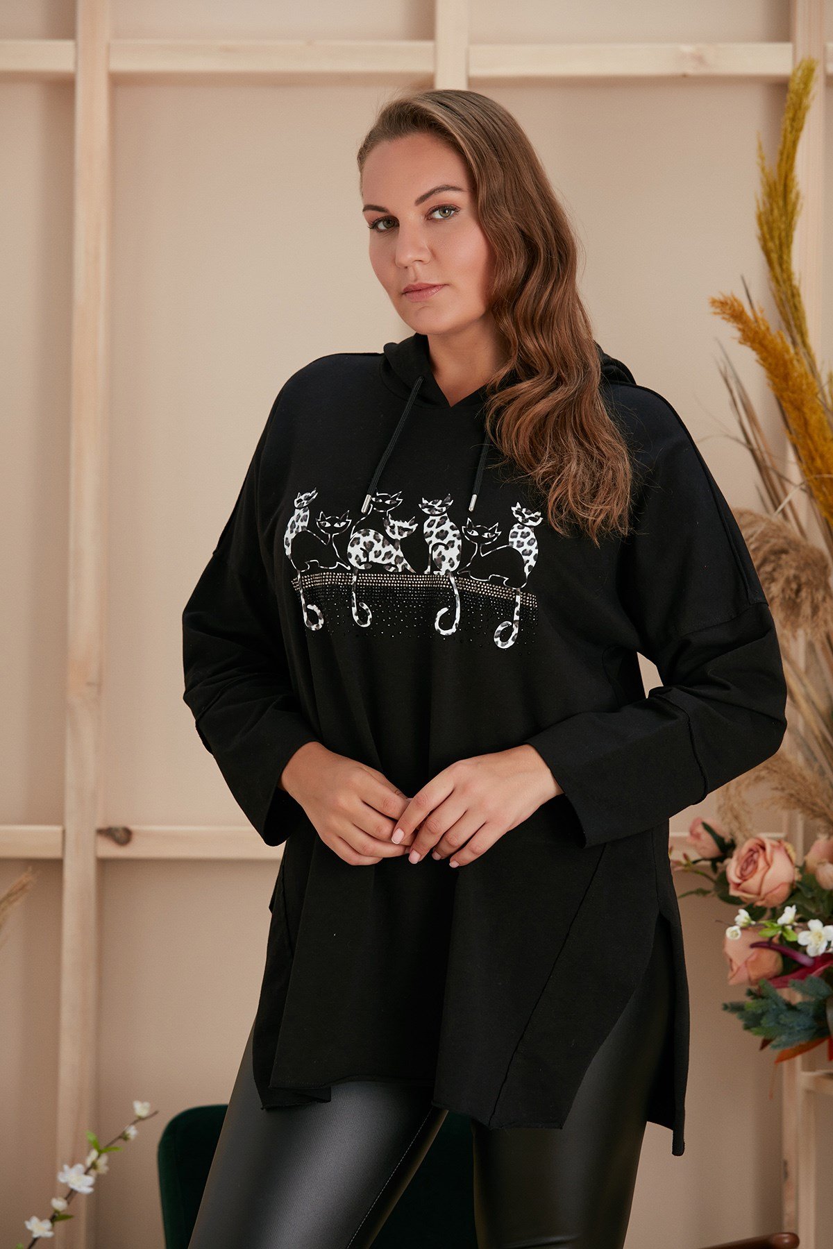 Rmg Kedi Figürlü Taş İşlemeli Büyük Beden Siyah Sweatshirt