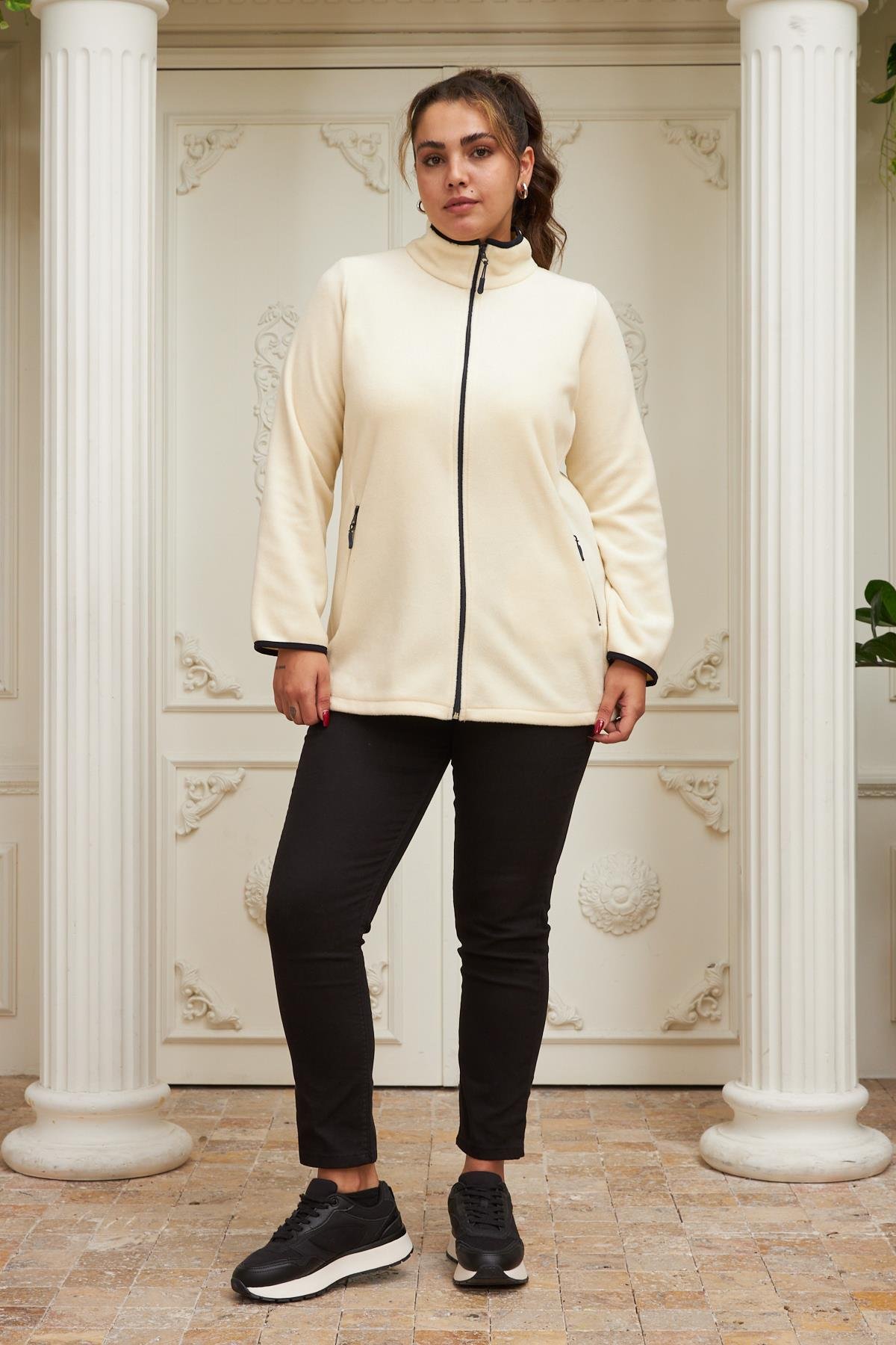 Rmg Kol Biye Detaylı Büyük Beden Ekru Polar