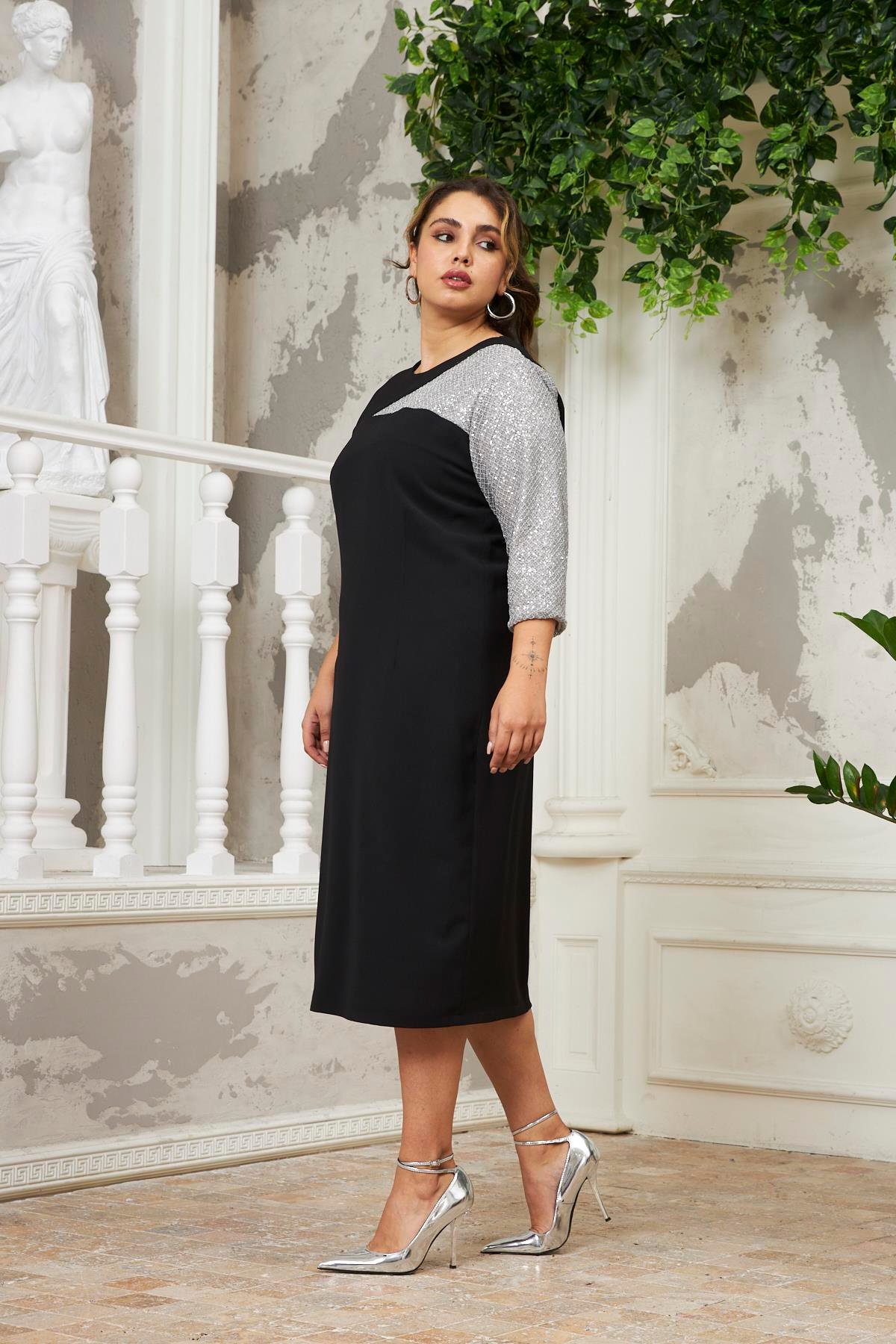 Rmg Kol Garnili Truvakar Kol Büyük Beden Siyah Elbise