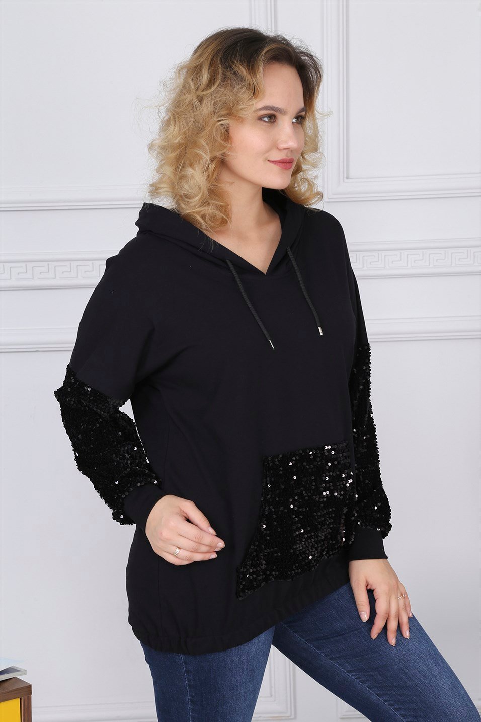 RMG Kolları Ve Cepleri Pul Payet Detaylı Büyük Beden Siyah Sweatshirt