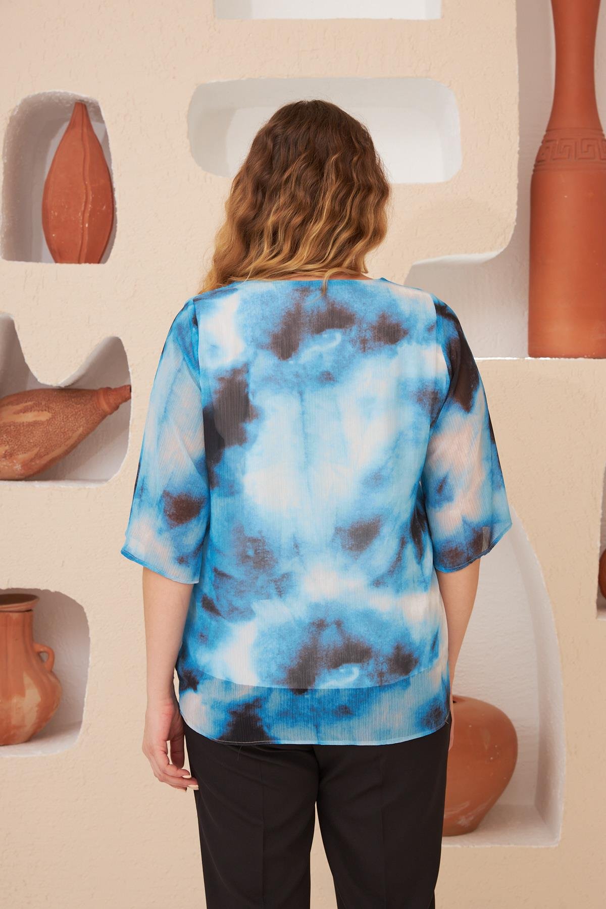 Rmg Kolye Detaylı Desenli Büyük Beden Mavi Bluz	