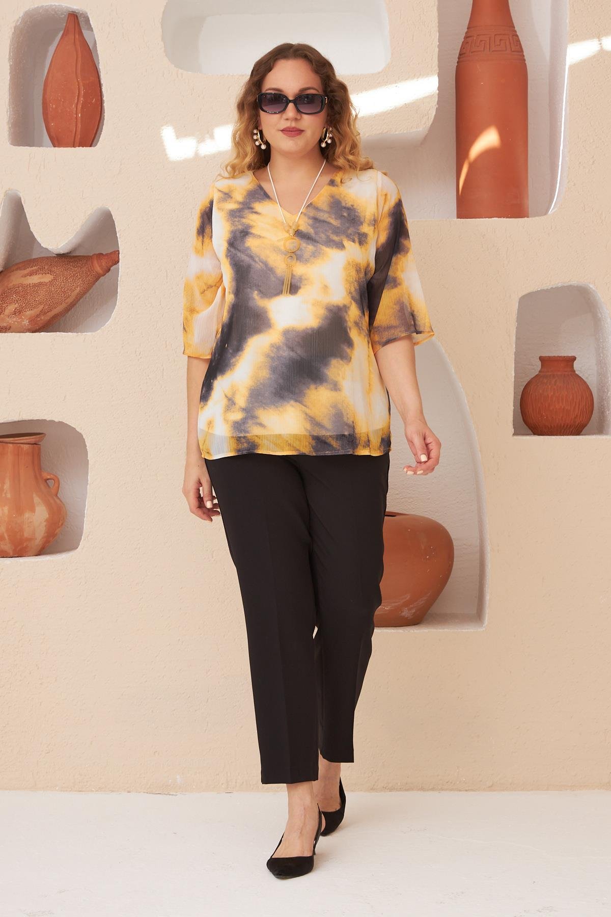 Rmg Kolye Detaylı Desenli Büyük Beden Oranj Bluz