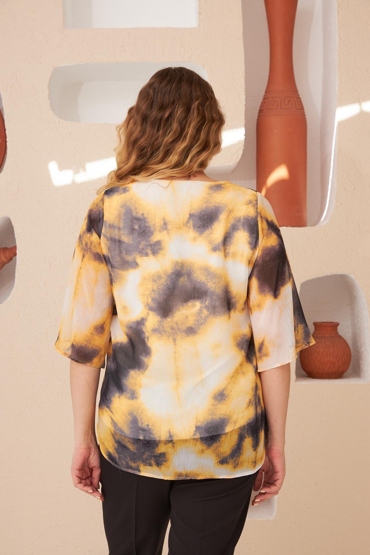 Rmg Kolye Detaylı Desenli Büyük Beden Oranj Bluz