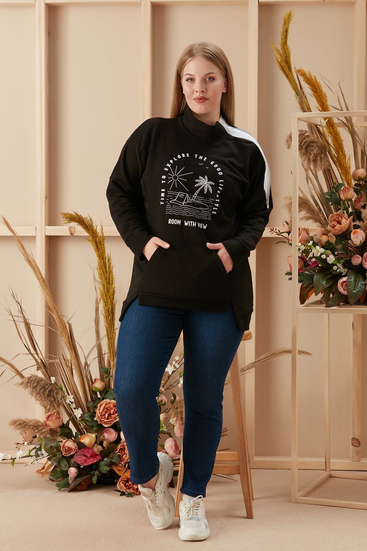 Rmg Omuz Fermuar Detaylı Baskılı Büyük Beden Siyah Sweatshirt