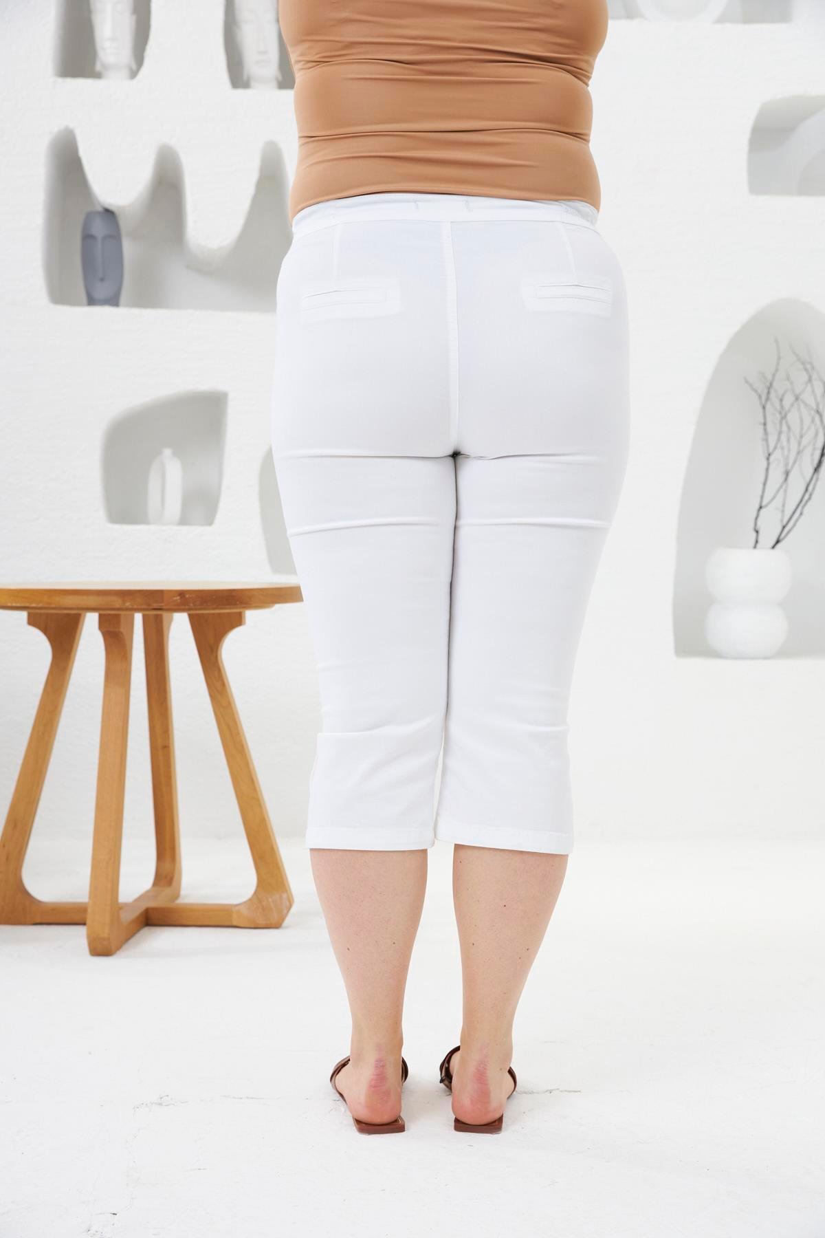 Rmg Paça Düğme Detaylı Büyük Beden Beyaz Kapri