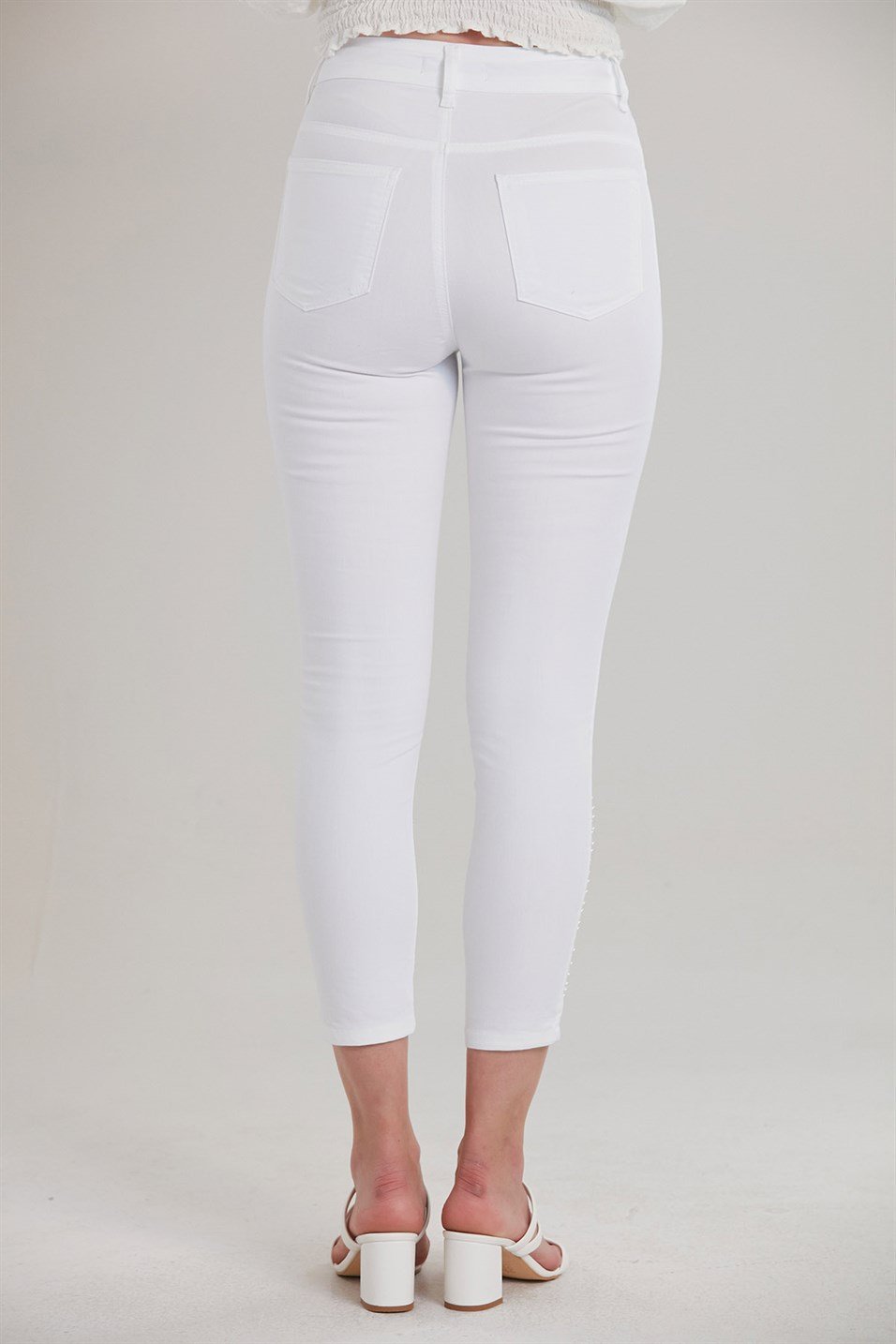RMG Paçası Detaylı Beyaz Pamuk Pantolon